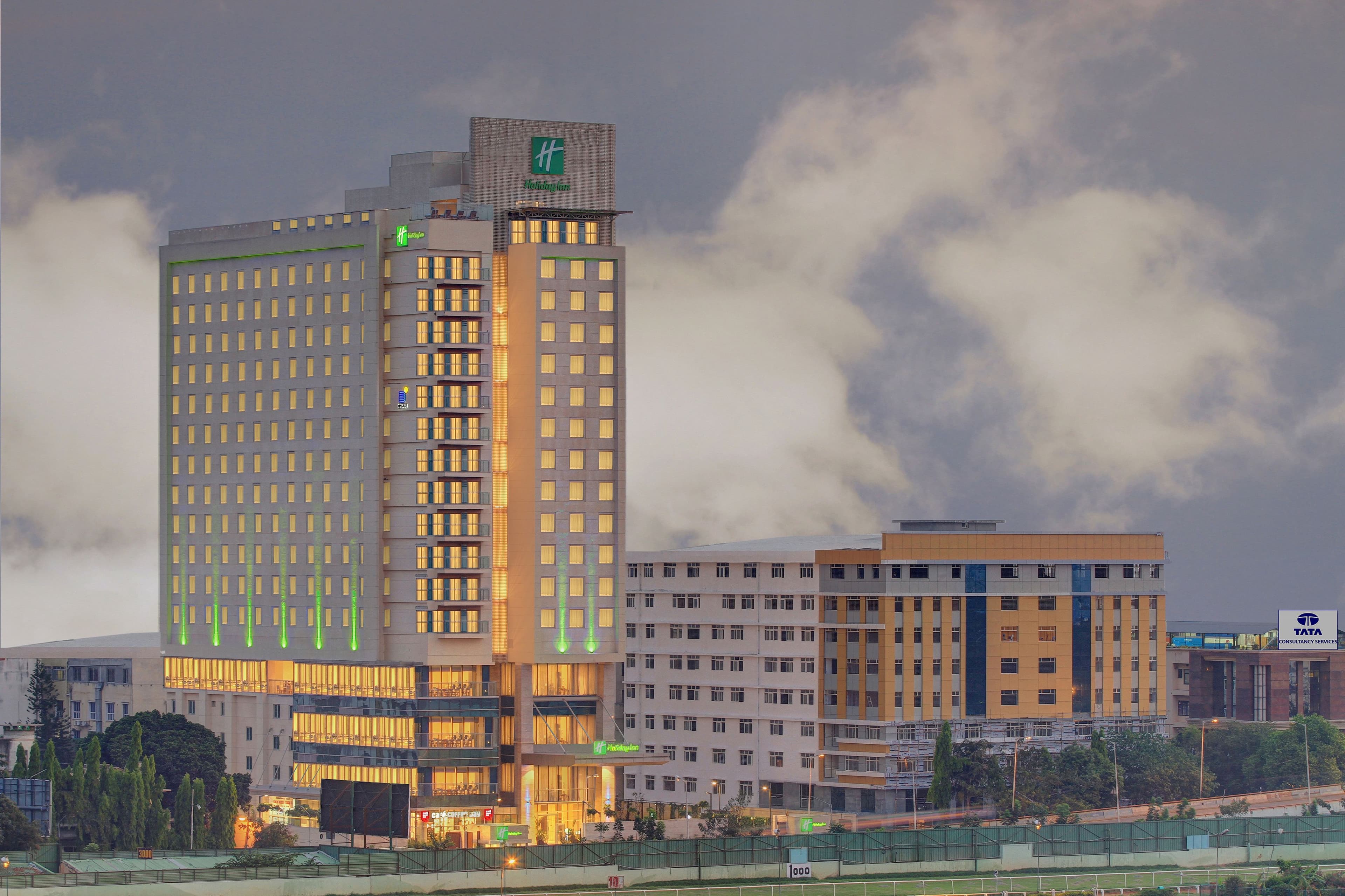 Holiday Inn Bengaluru Racecourse - Image 1
