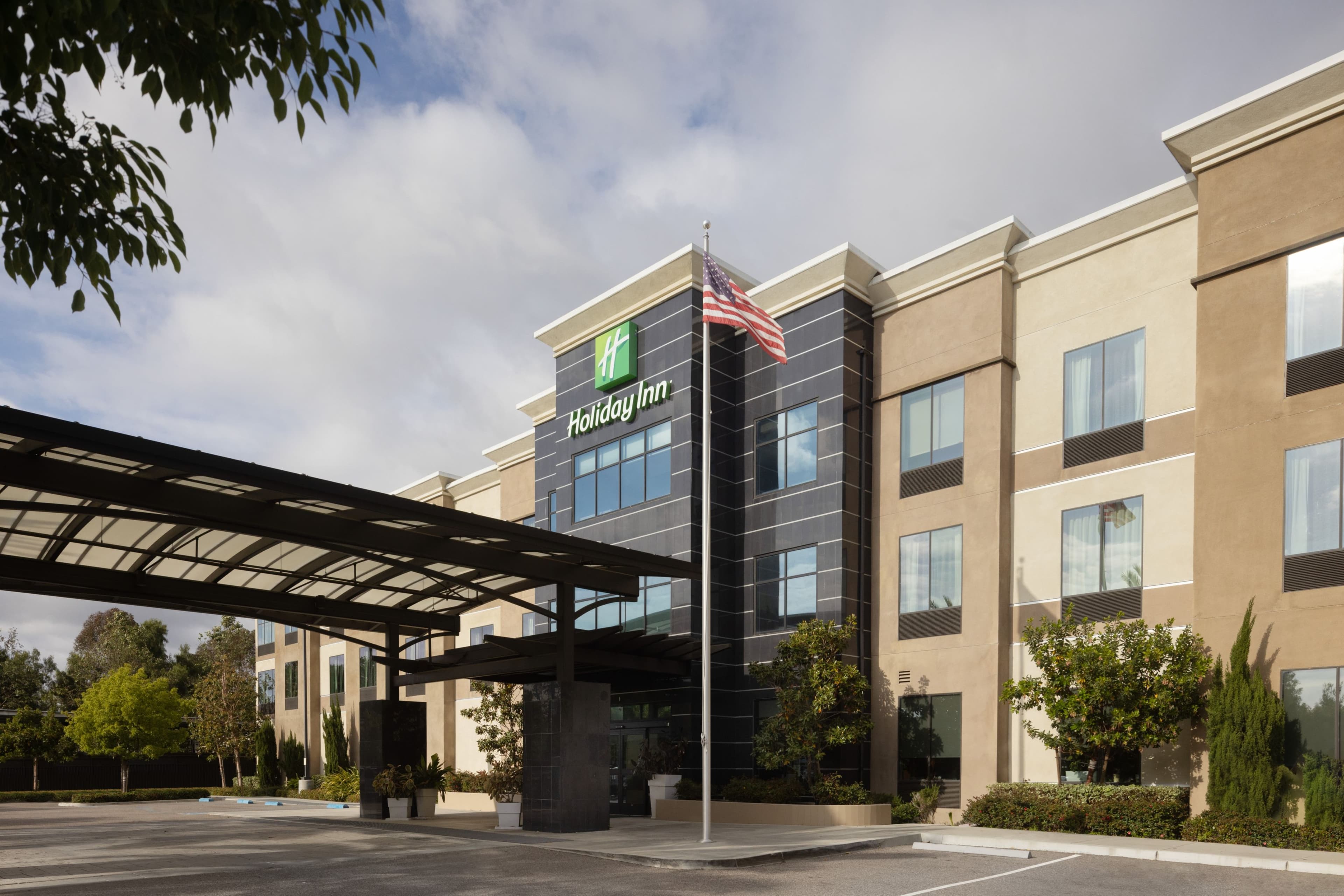 Holiday Inn Carlsbad - San Diego - Image 1