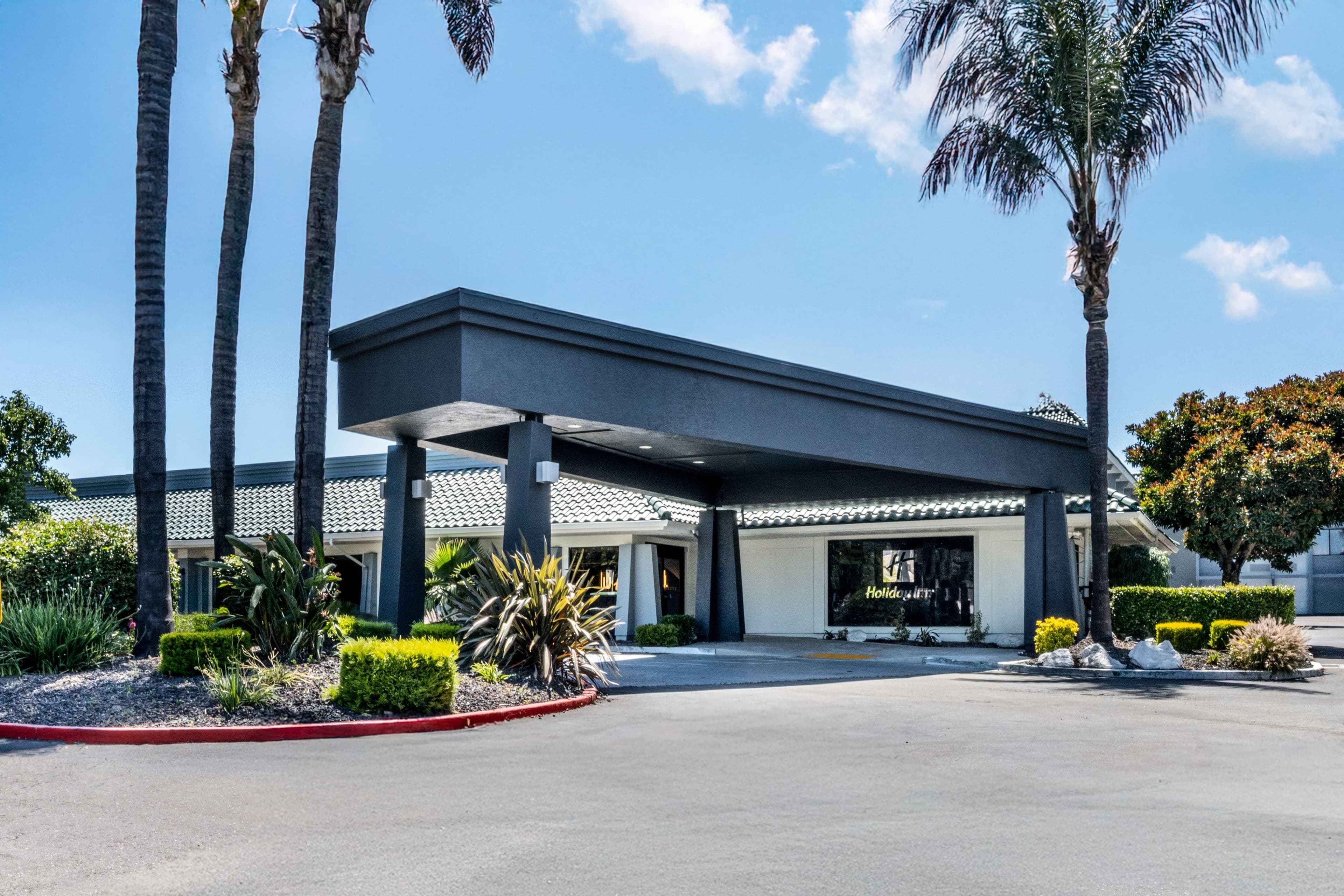 Holiday Inn Dublin-Pleasanton - Image 1