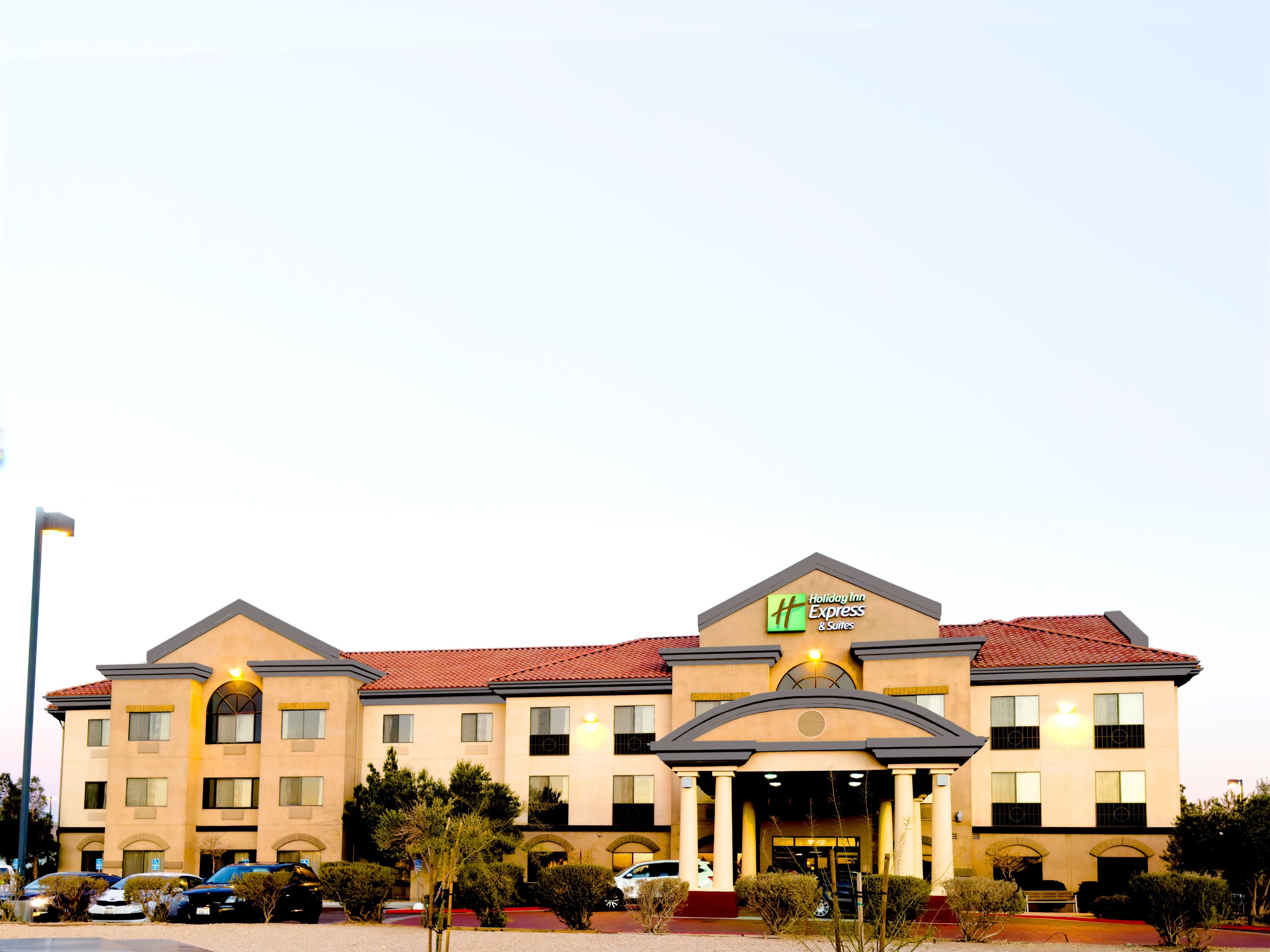 Holiday Inn Express & Suites Barstow - Route 66 - Image 1