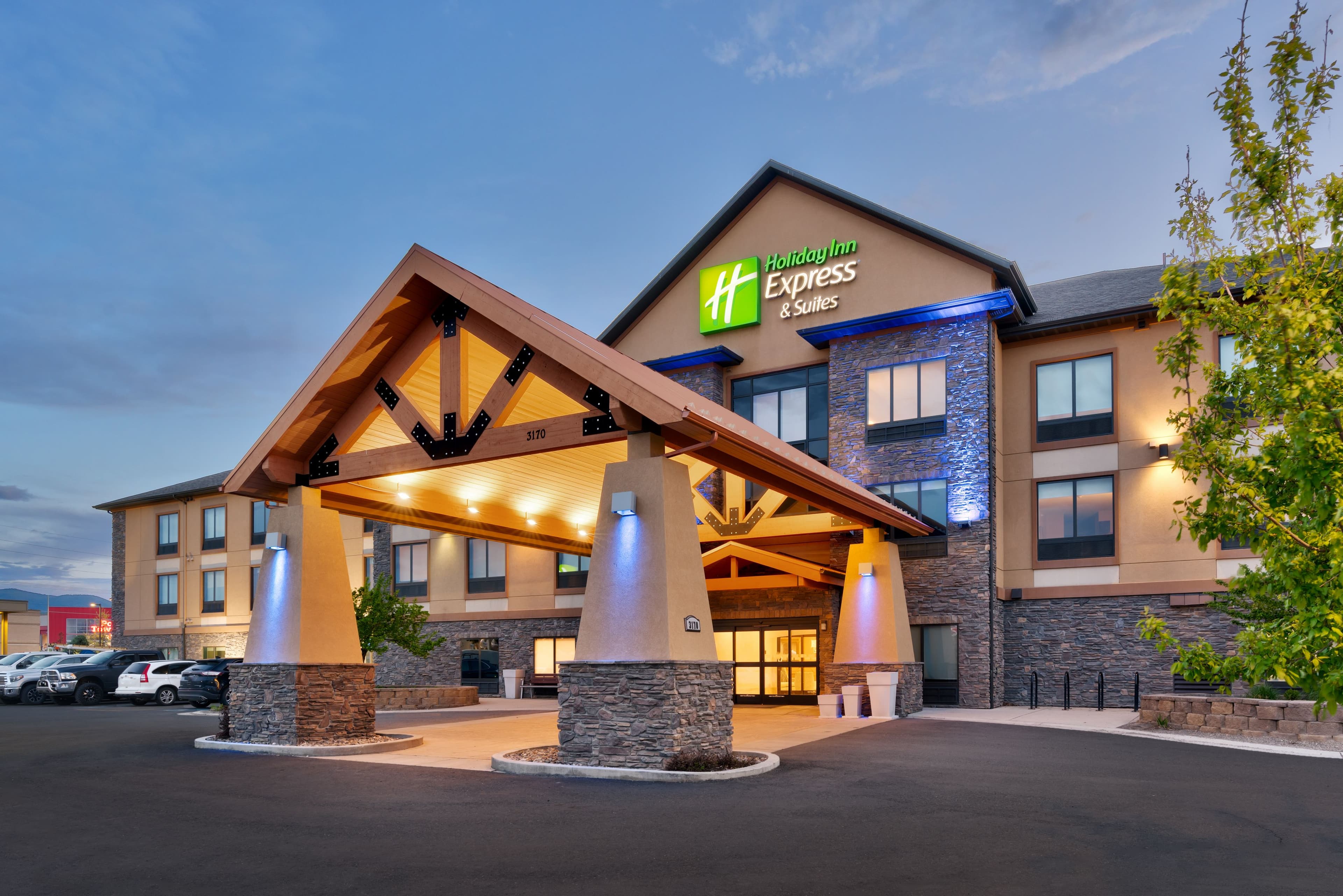 Holiday Inn Express & Suites Helena - Image 1