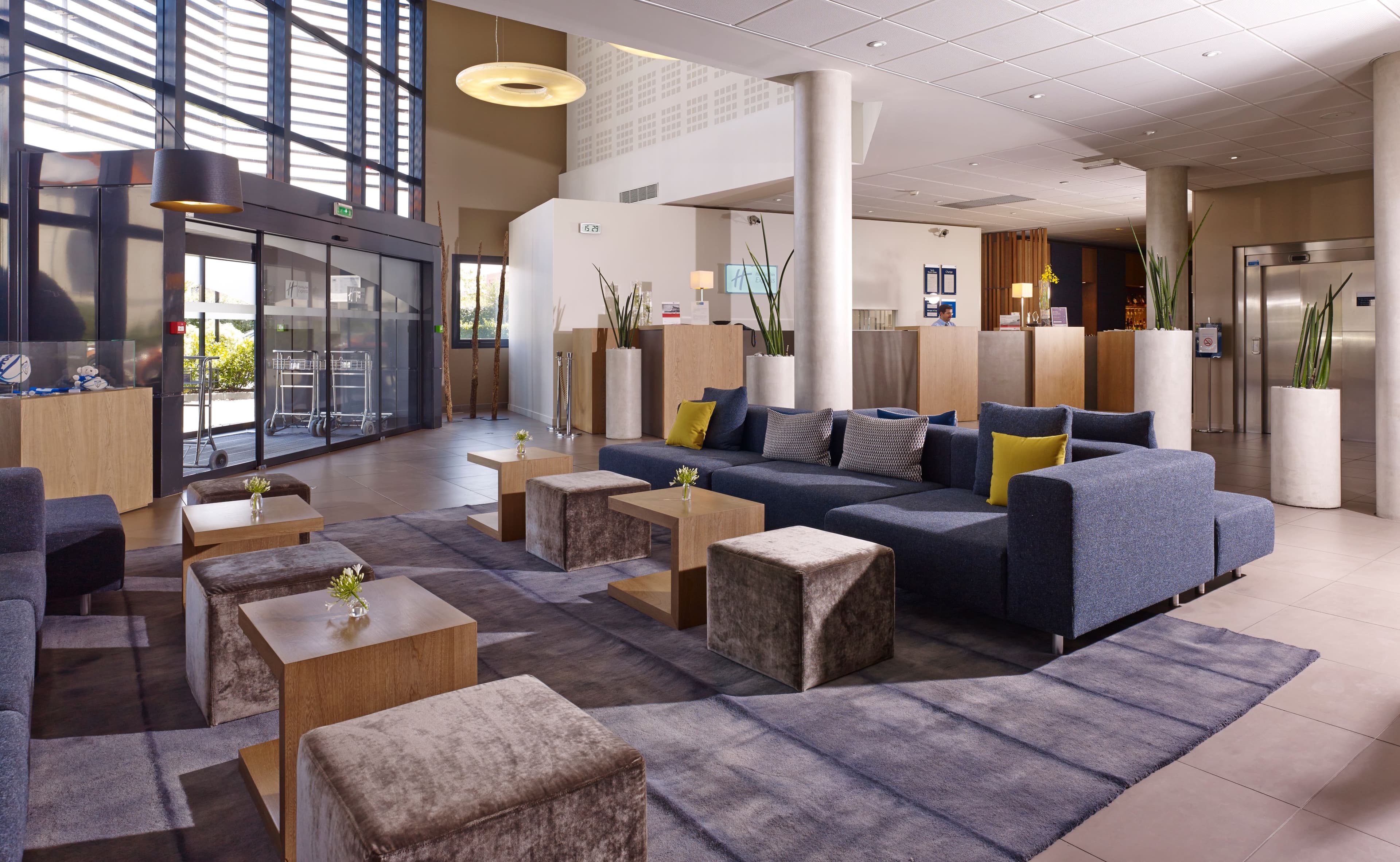 Holiday Inn Express Toulouse Airport - Image 1