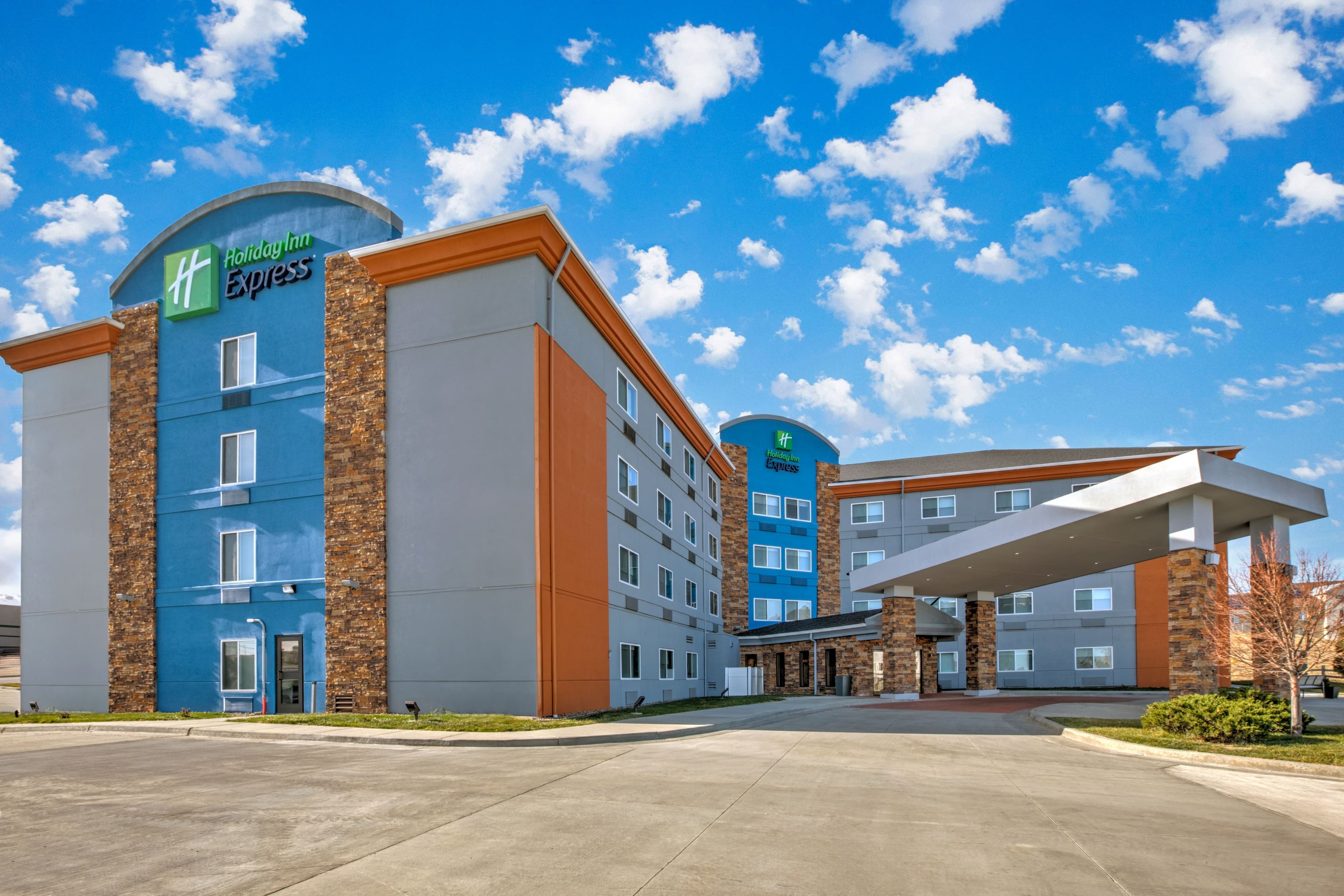 Holiday Inn Express Casper-I-25 - Image 1
