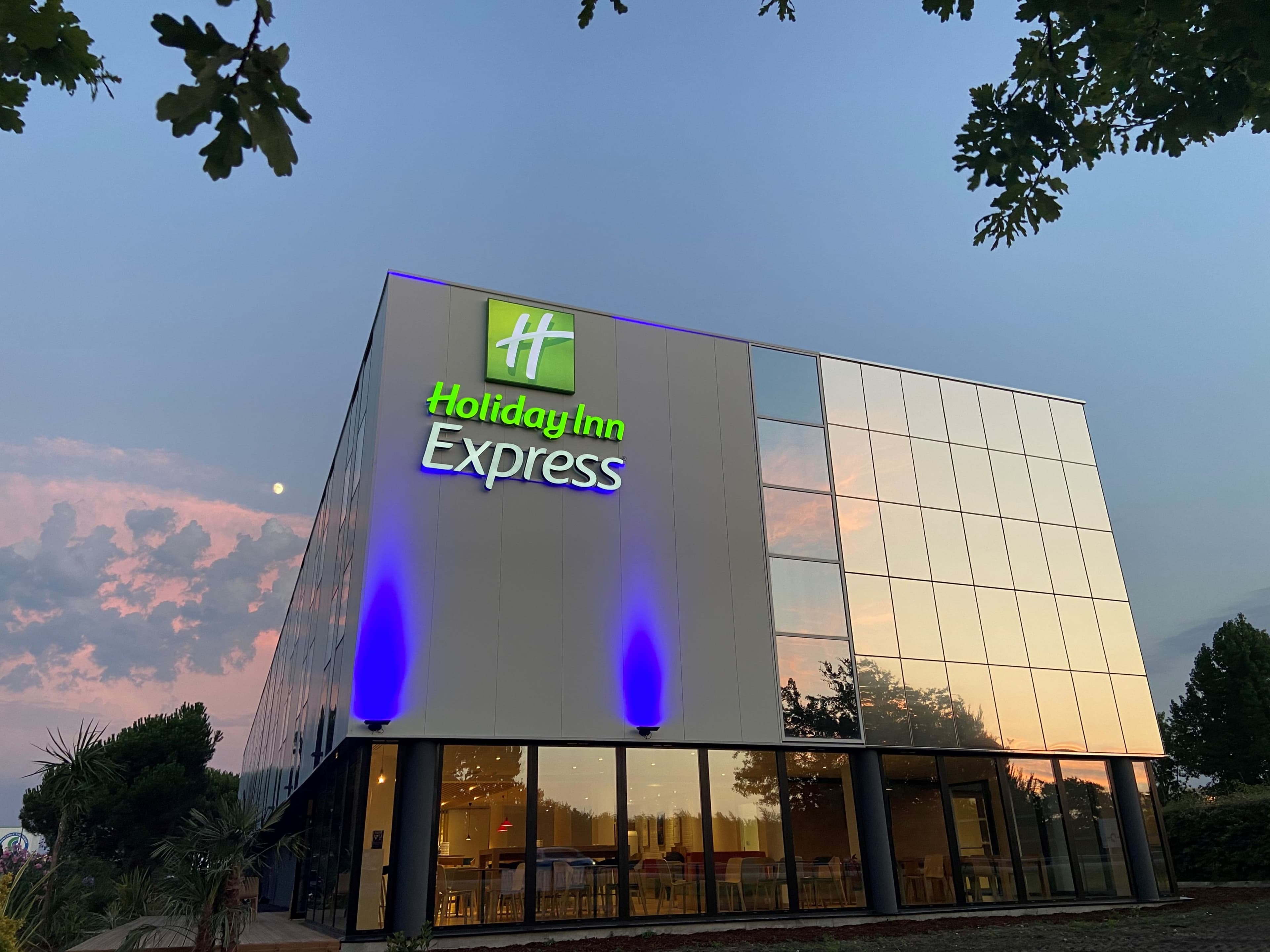 Holiday Inn Express Arcachon - La Teste - Image 1