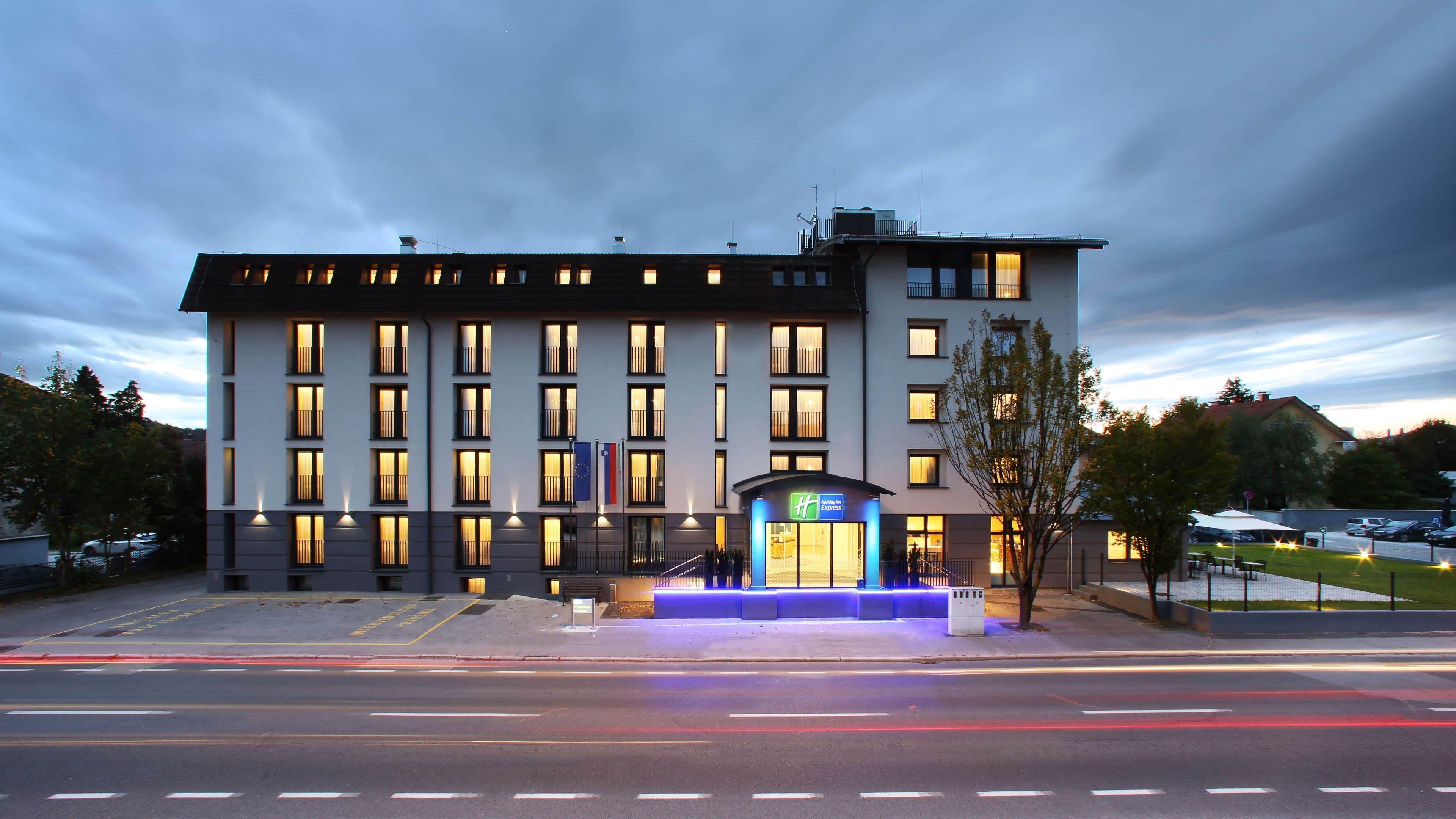 Holiday Inn Express Ljubljana - Image 1