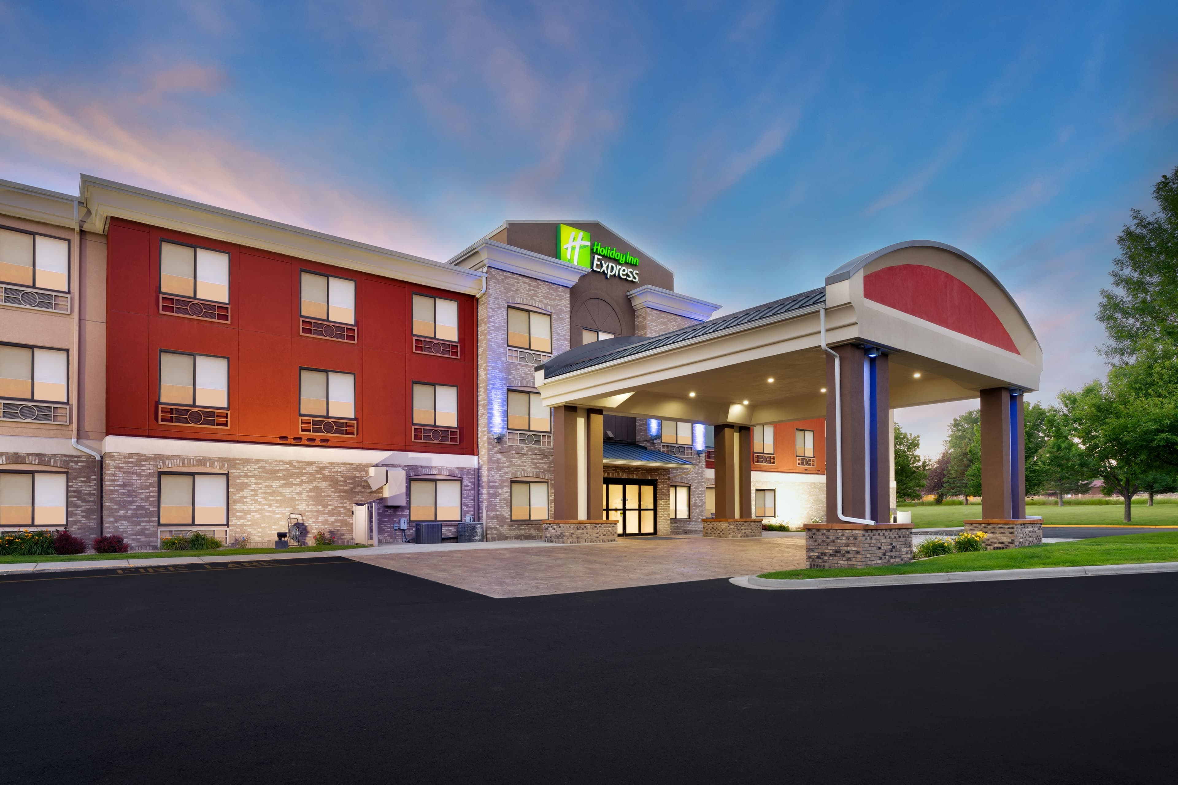 Holiday Inn Express Billings East - Image 1