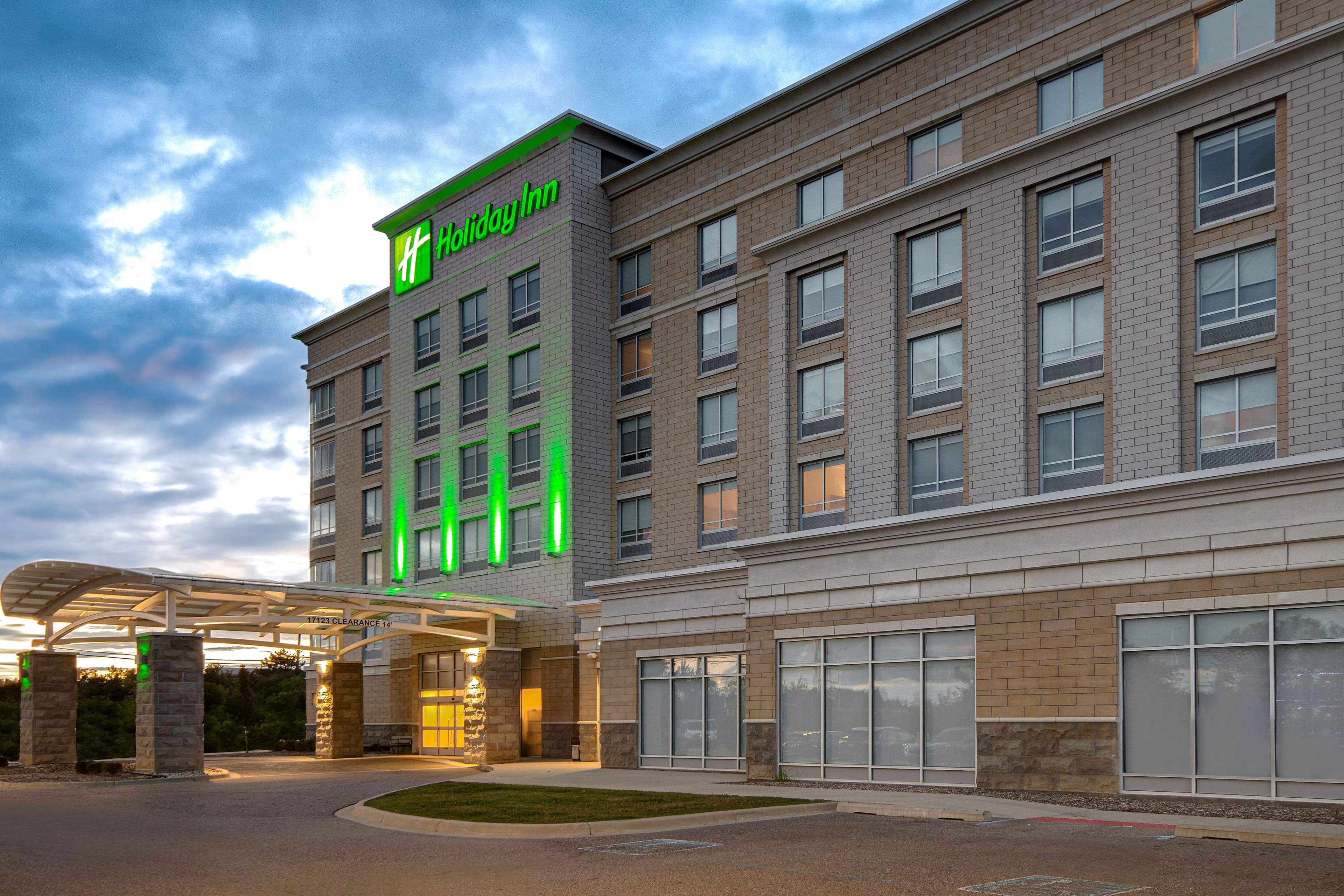 Holiday Inn Detroit Northwest - Livonia - Image 1
