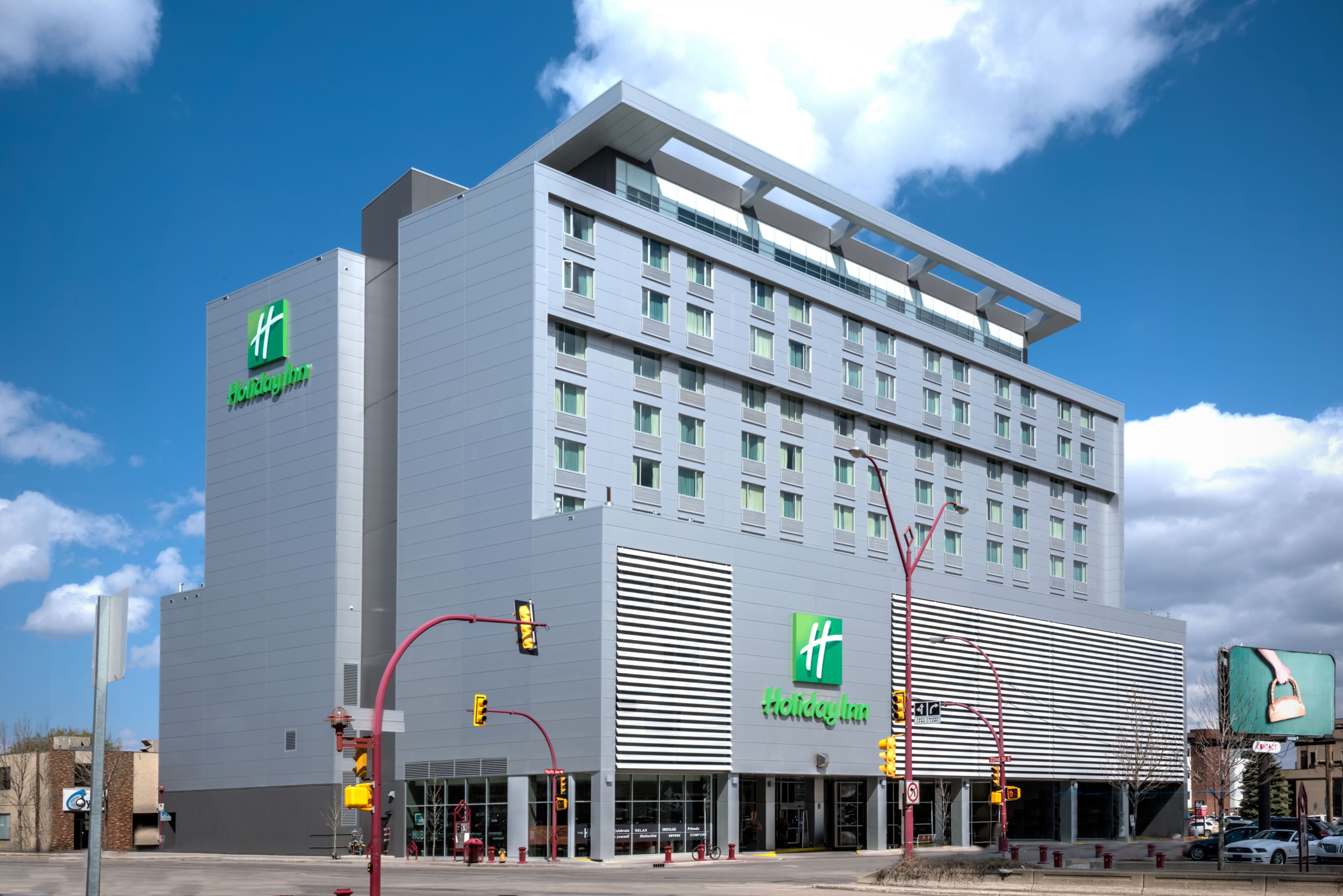 Holiday Inn Saskatoon Downtown - Image 1