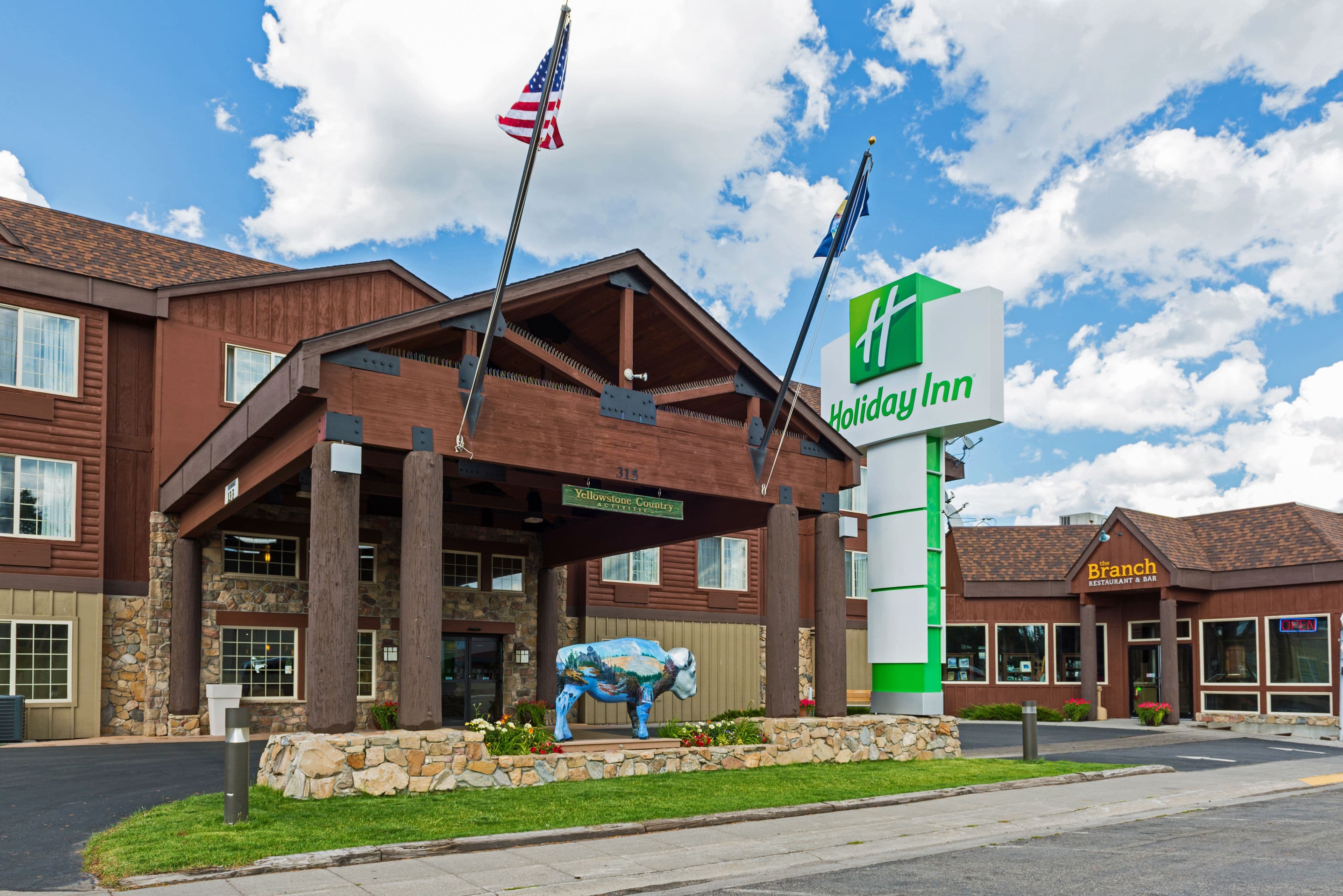 Holiday Inn West Yellowstone - Image 1