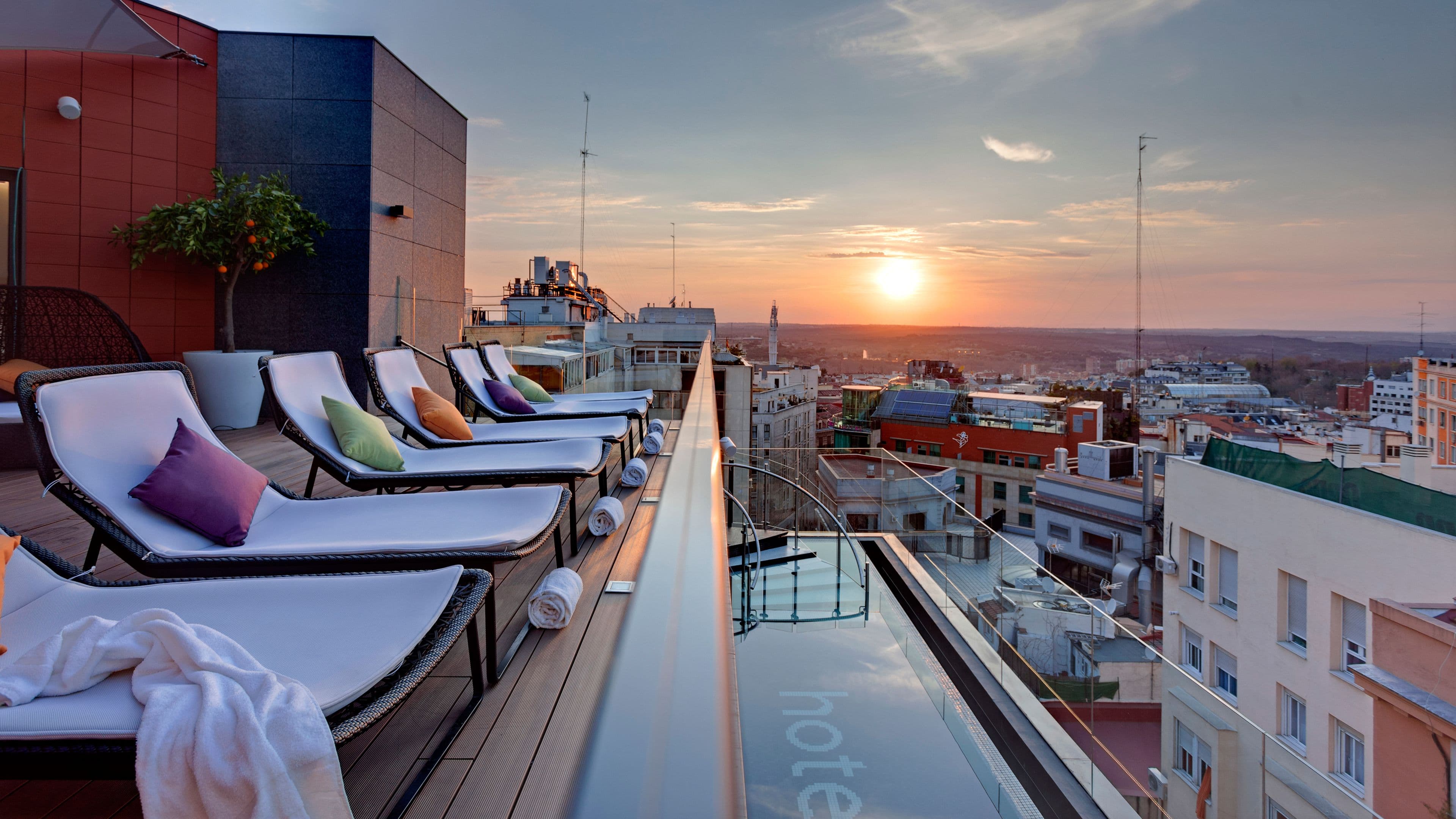 Hotel Indigo Madrid - Gran Via - Image 1
