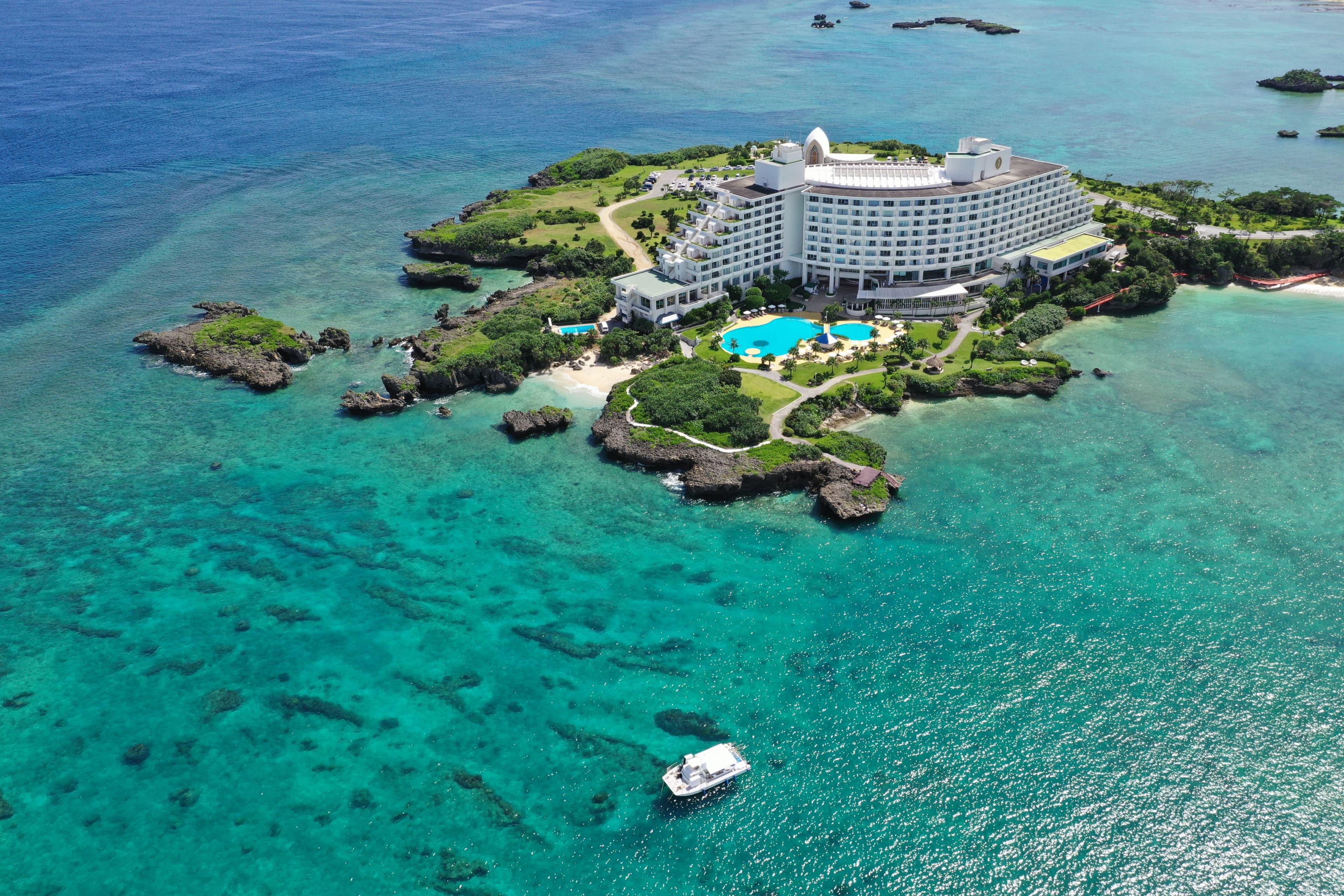 ANA InterContinental Manza Beach Resort - Image 1