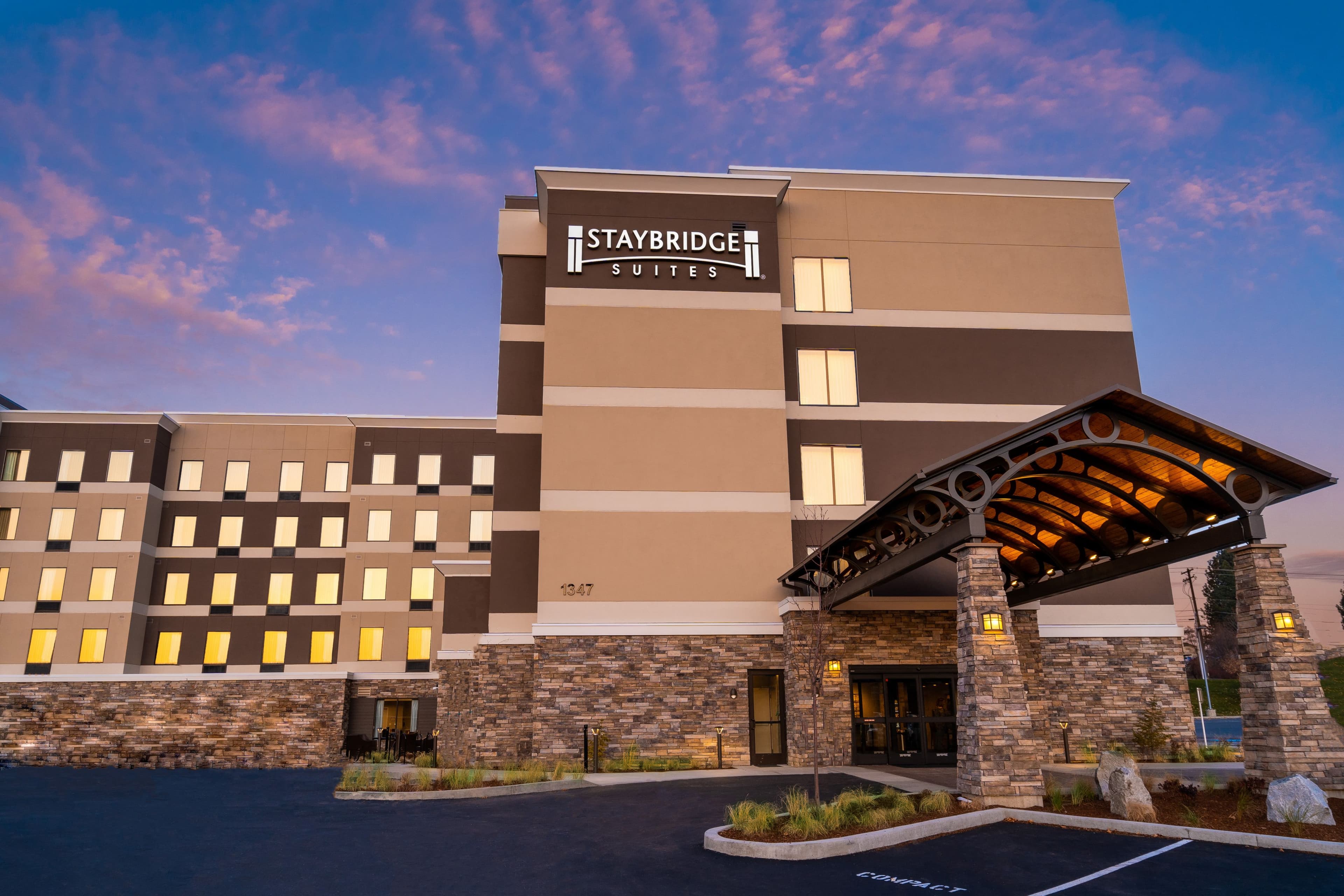 Staybridge Suites Coeur d'Alene - Image 1