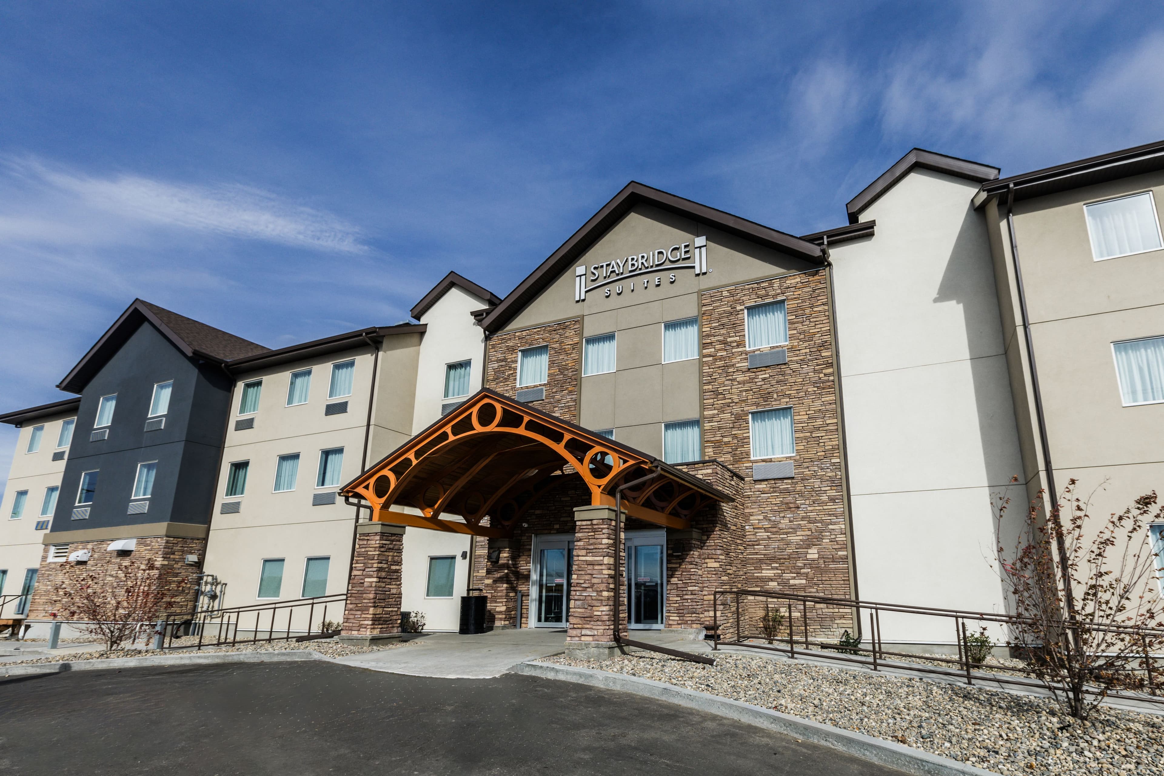 Staybridge Suites Dawson Creek - Image 1