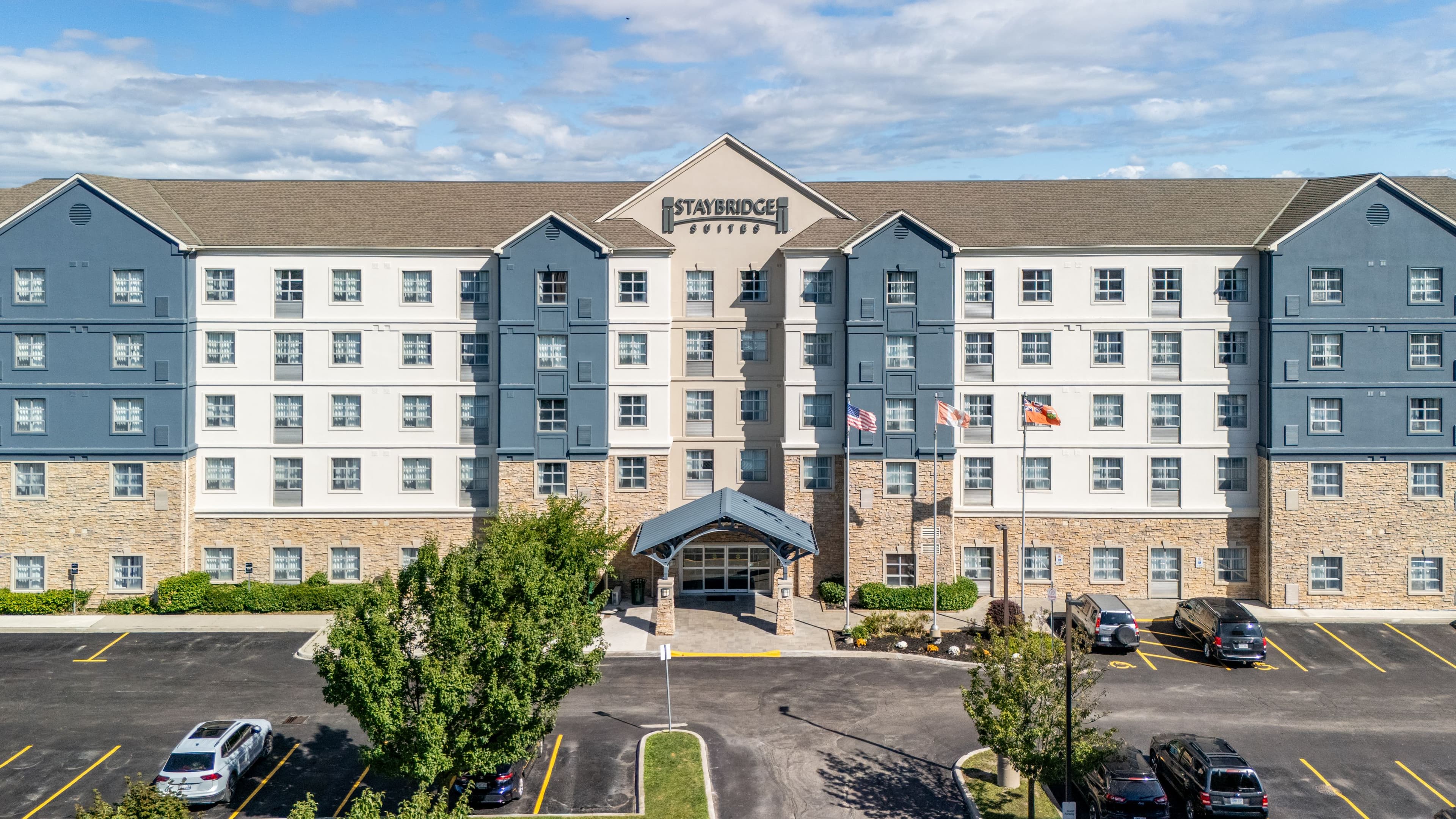 Staybridge Suites London - Image 1
