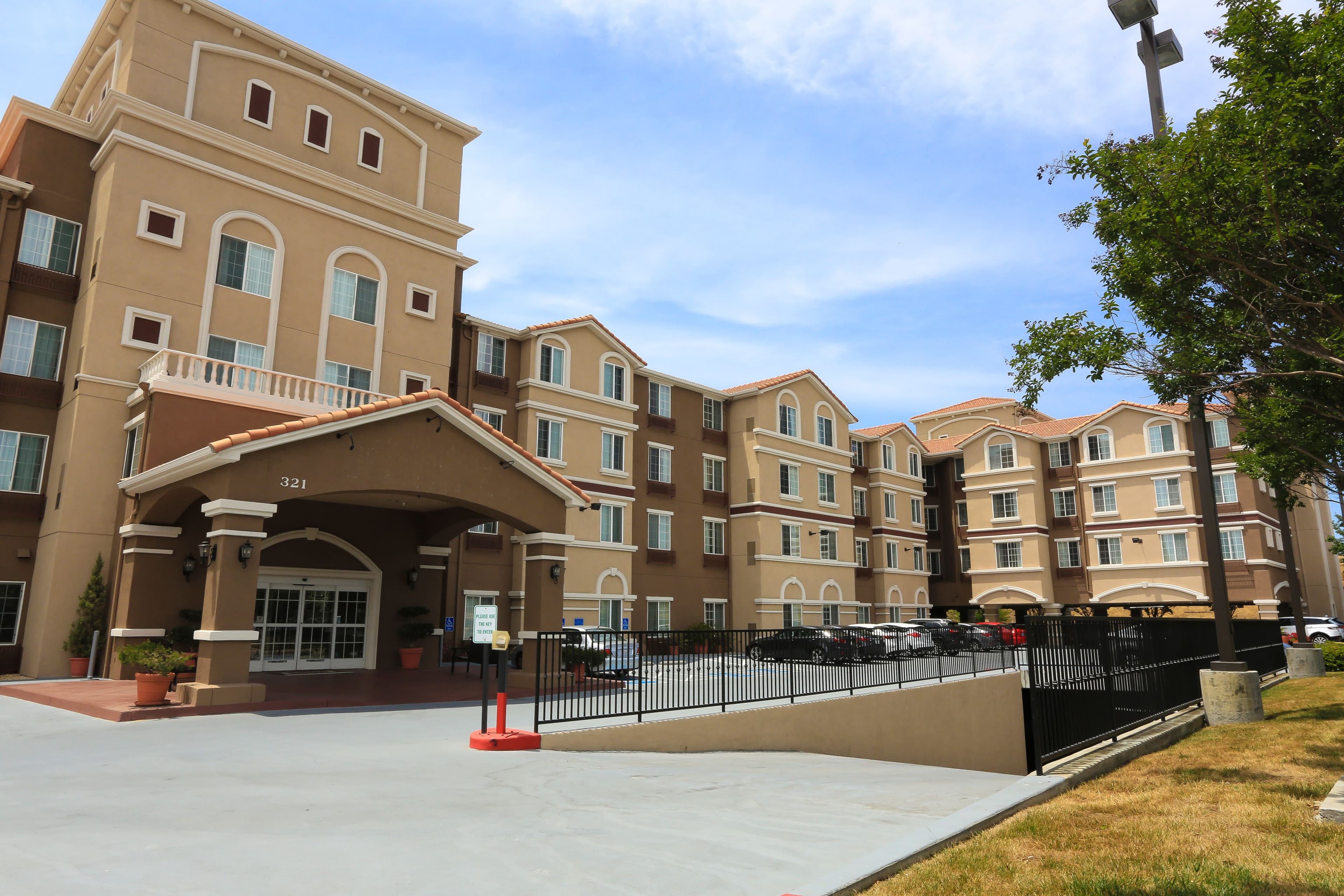 Staybridge Suites Silicon Valley-Milpitas - Image 1