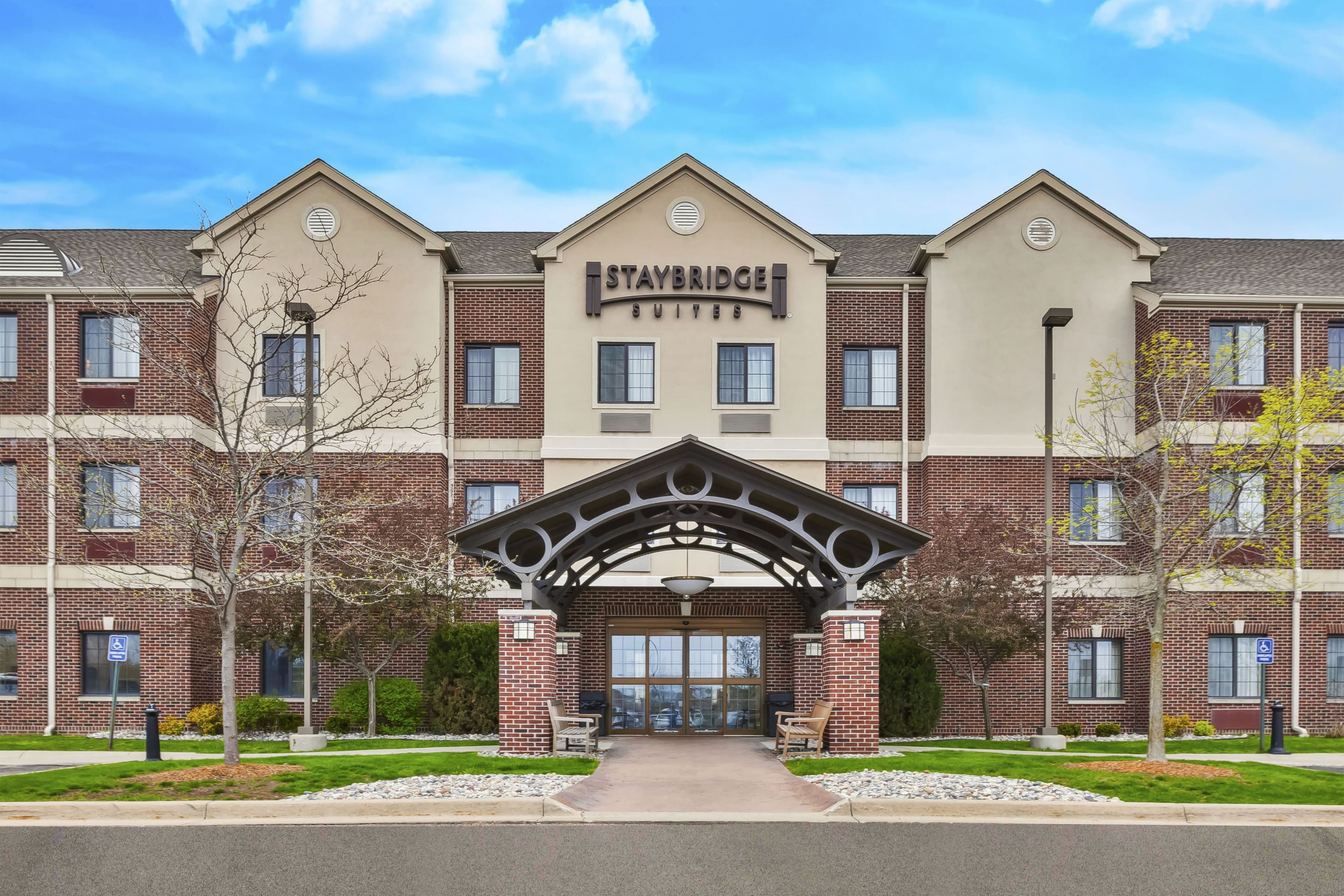 Staybridge Suites Lansing-Okemos - Image 1
