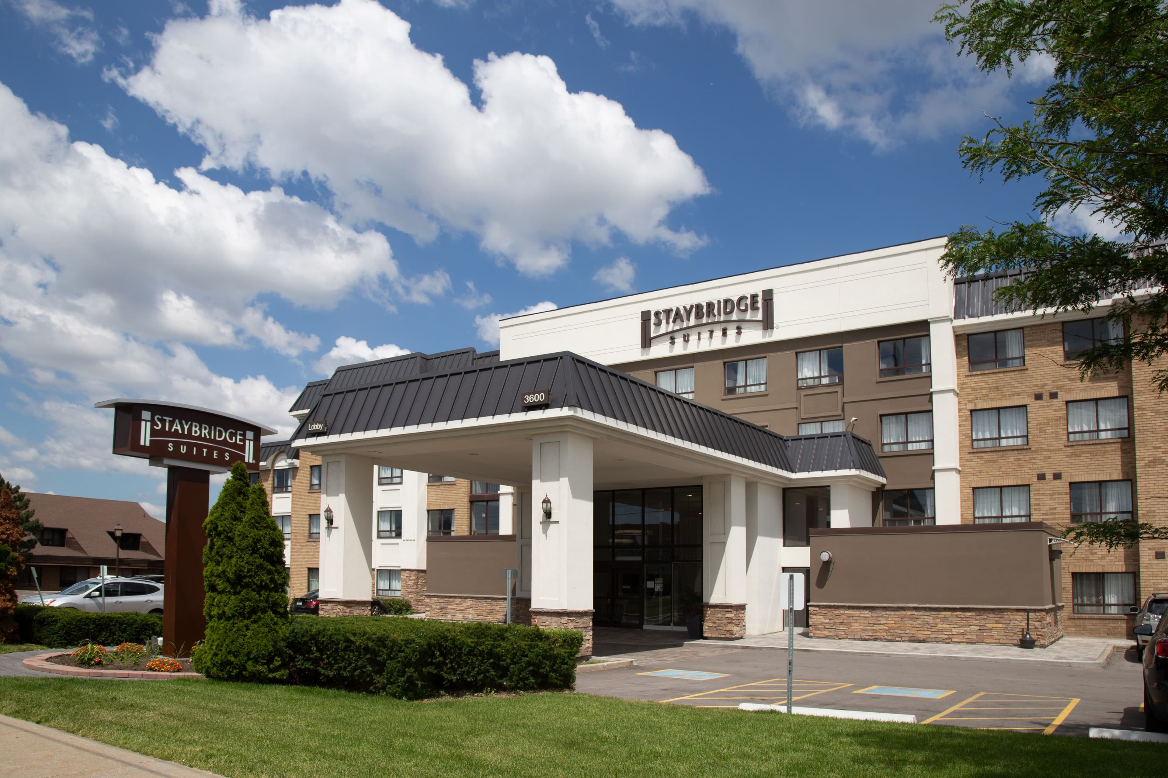 Staybridge Suites Toronto - Vaughan South - Image 1