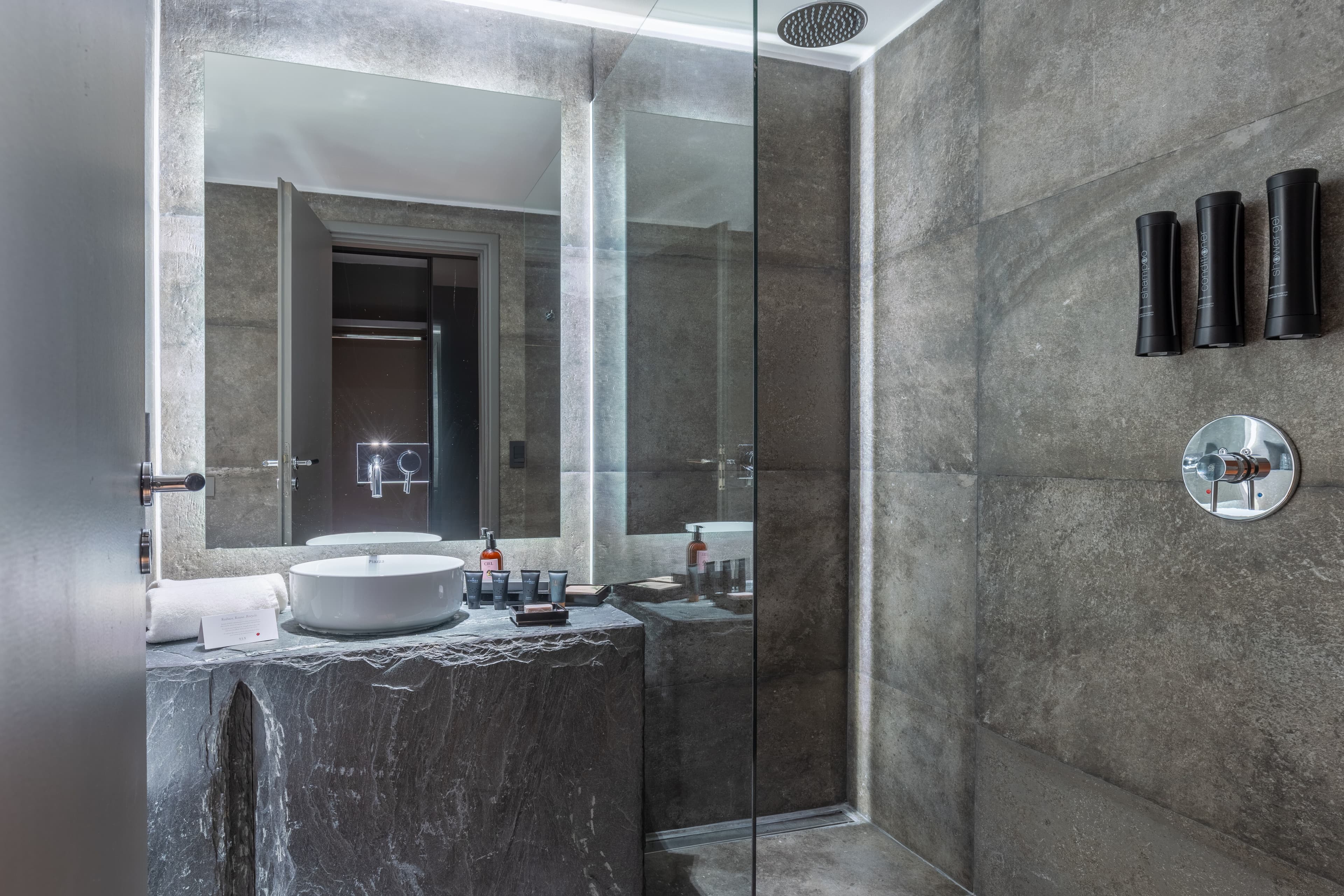 Radisson Blu Bariloche - Image 3