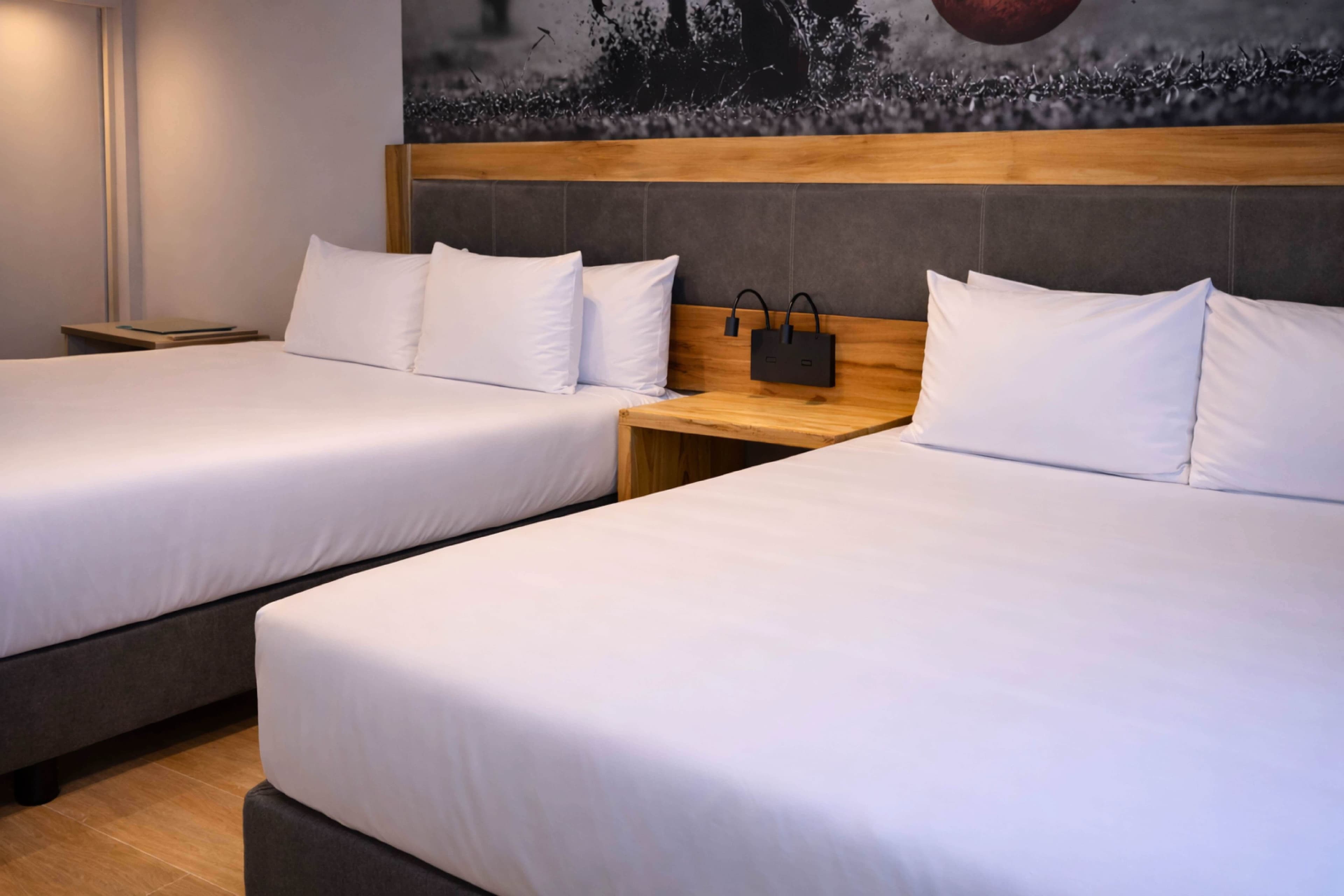Radisson Red Funes — 26