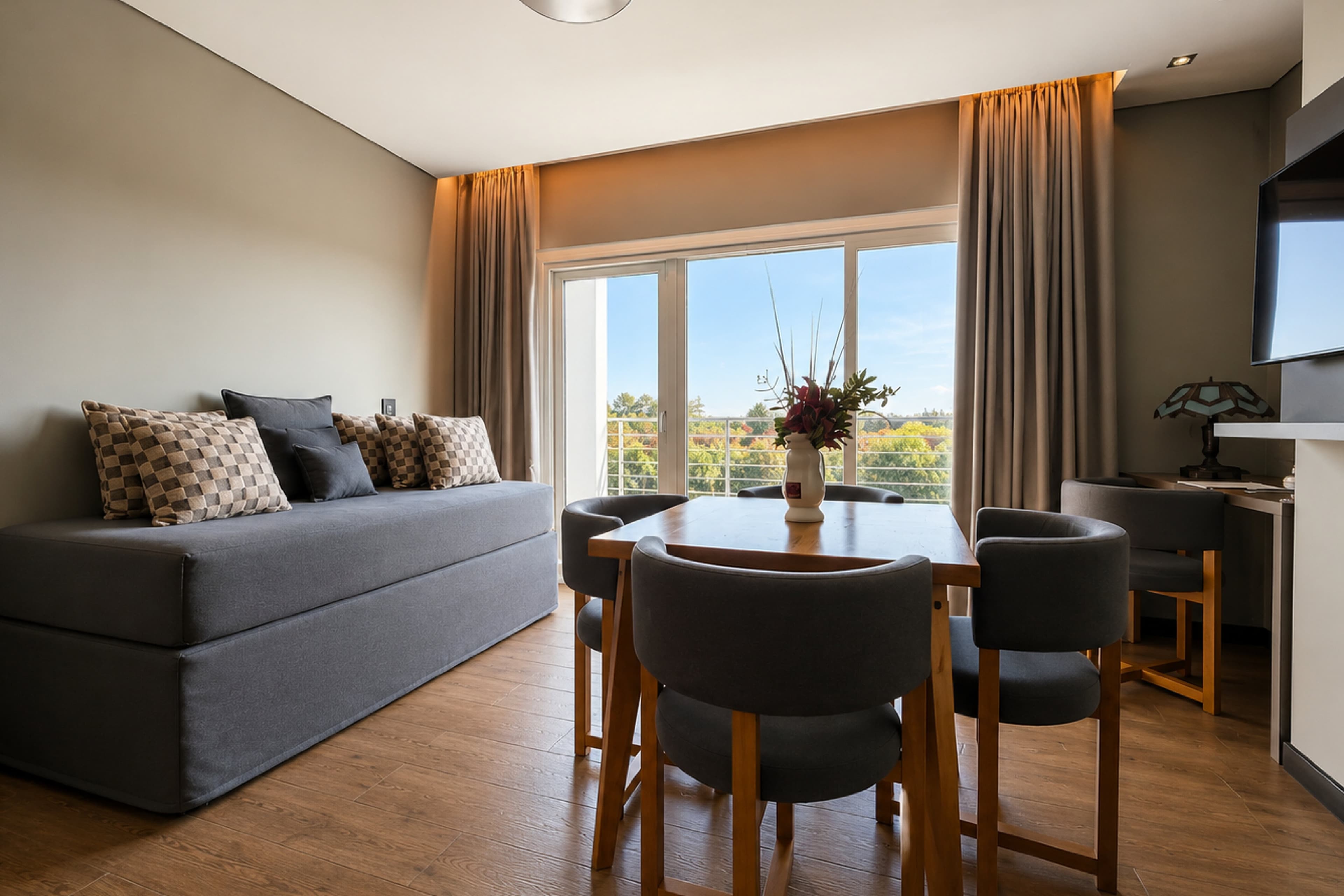 Radisson Red Funes — 34
