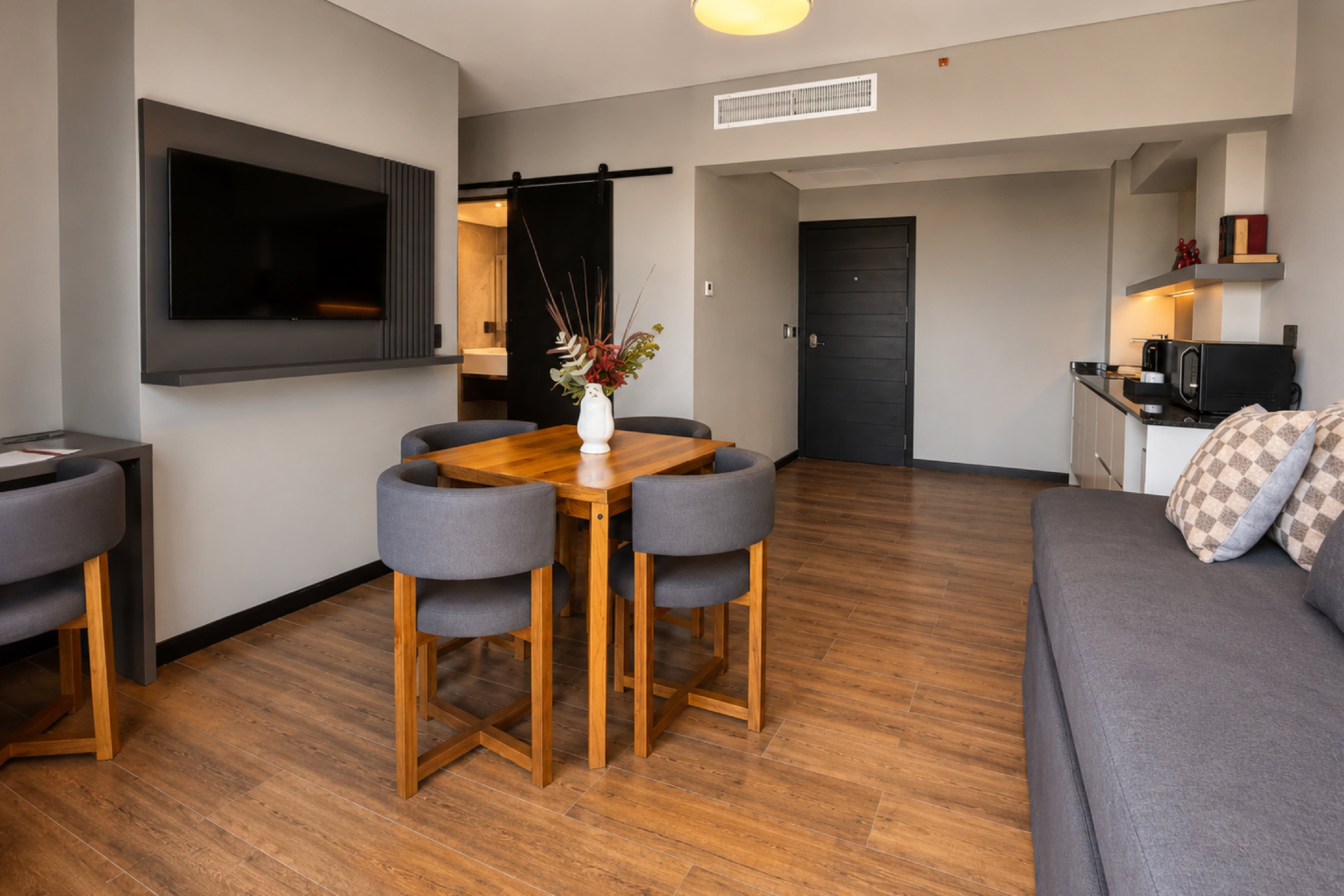 Radisson Red Funes — 38