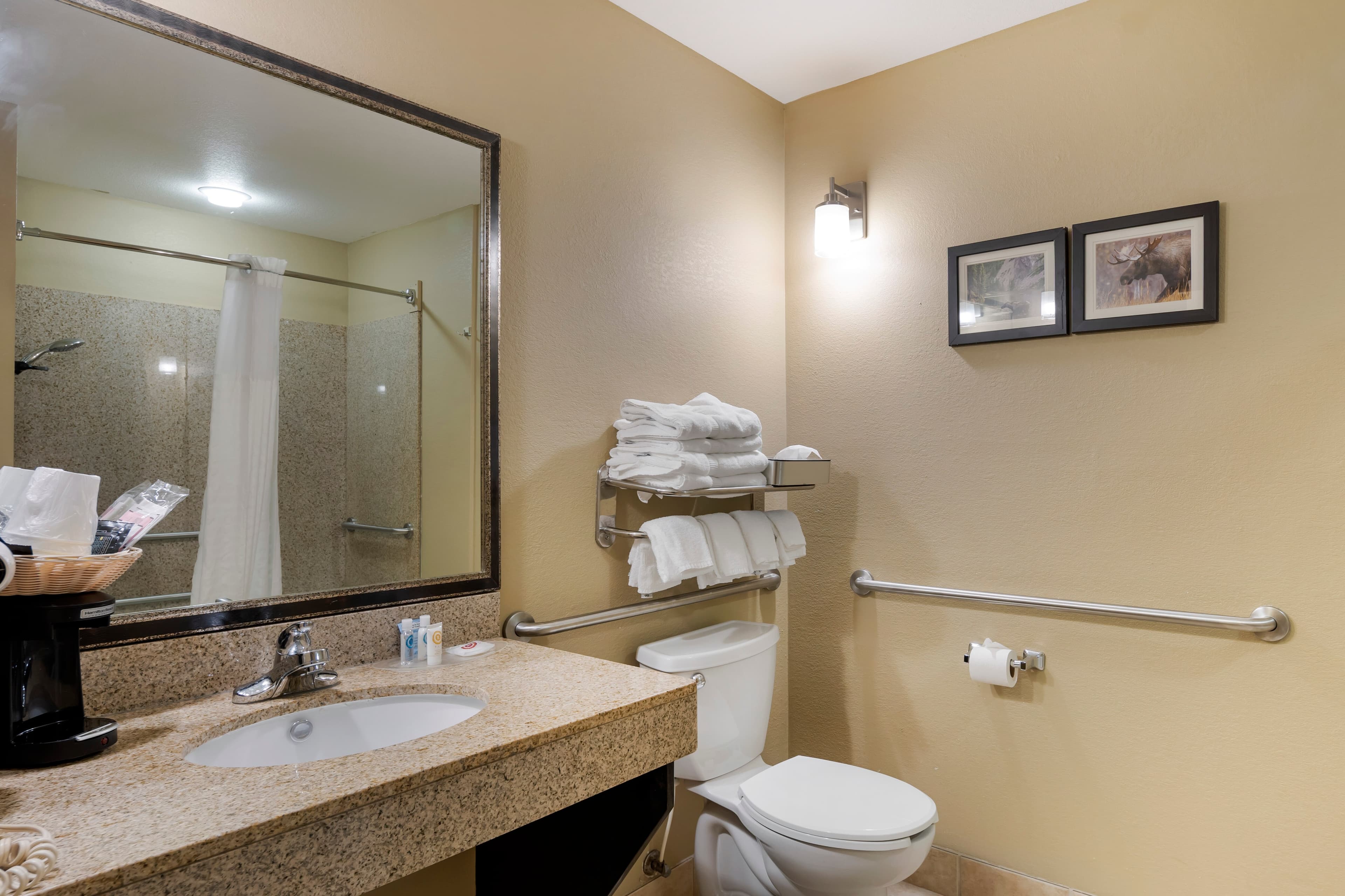 Comfort Suites Anchorage International Airport — 9