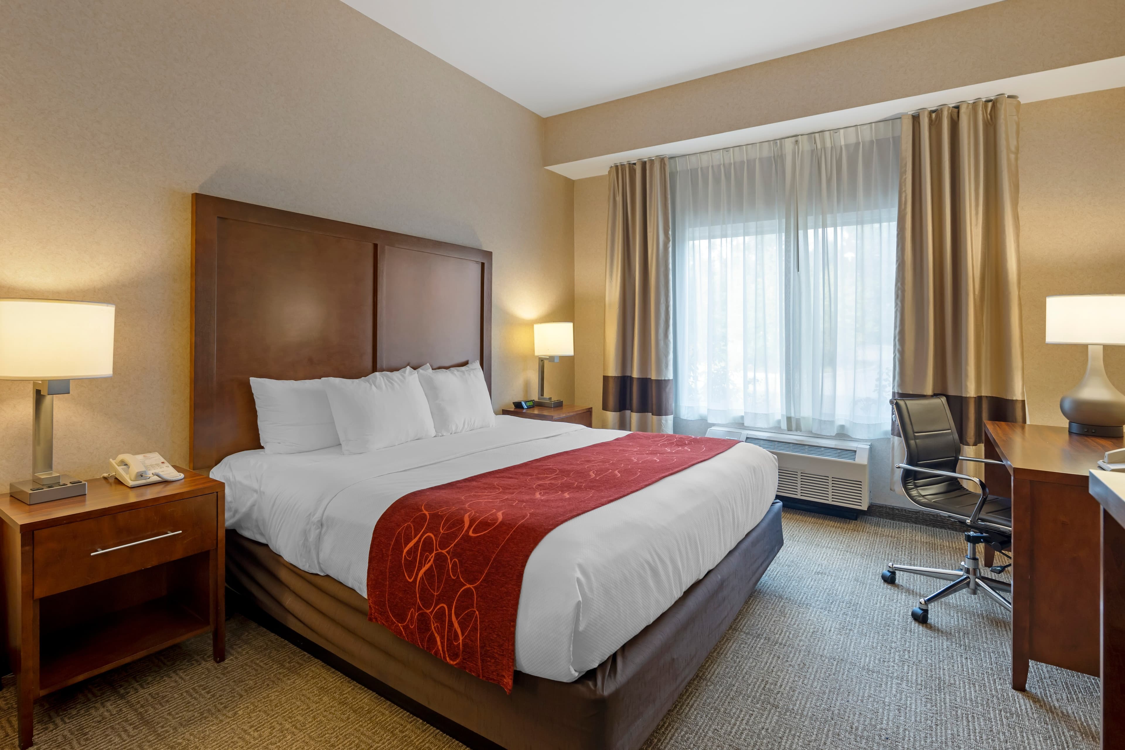 Comfort Suites Anchorage International Airport — 11