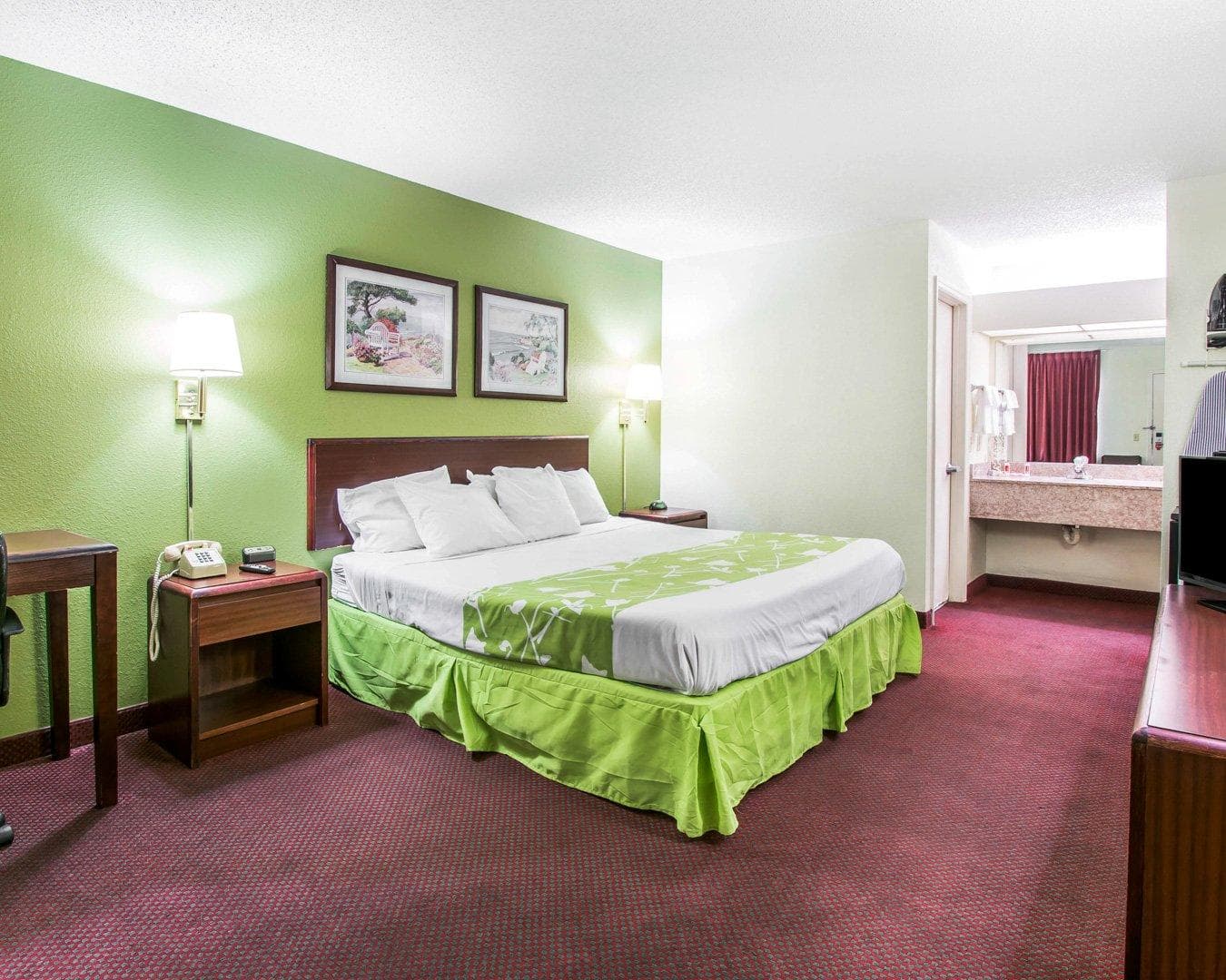 Econo Lodge Dothan West - Image 4
