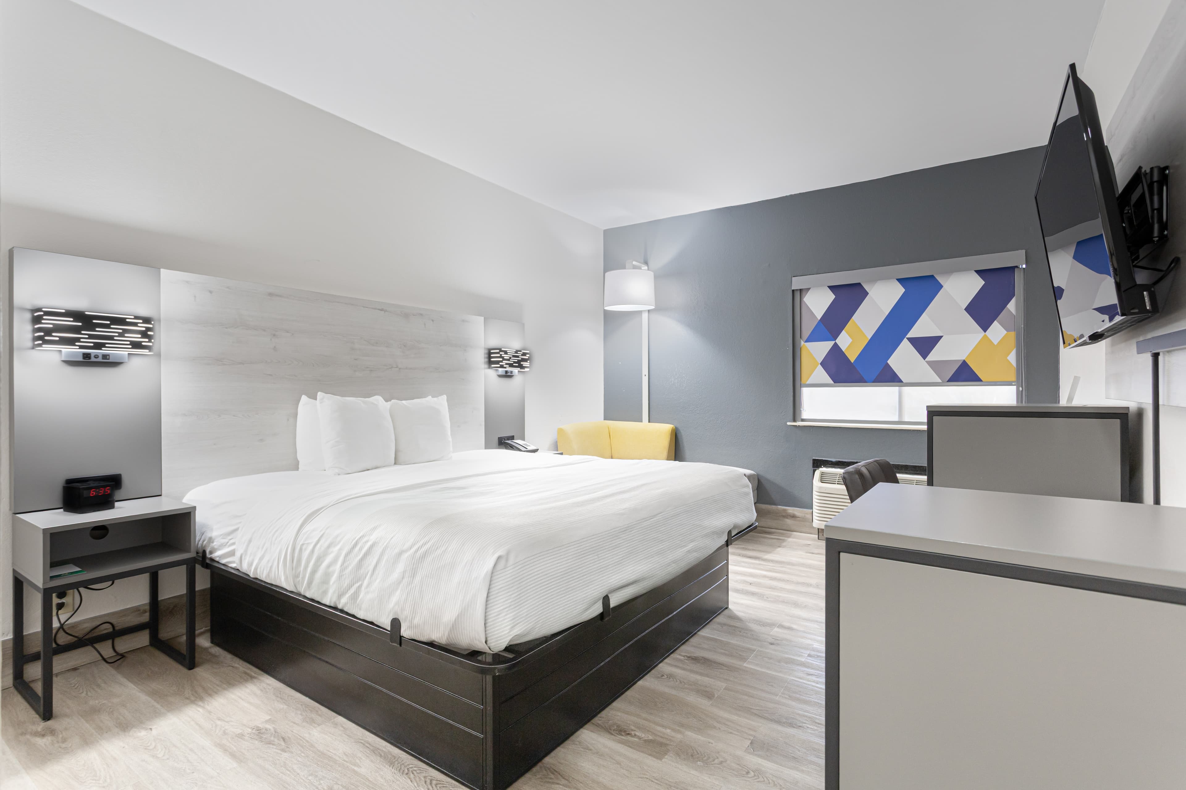Quality Inn Prattville I-65 — 11