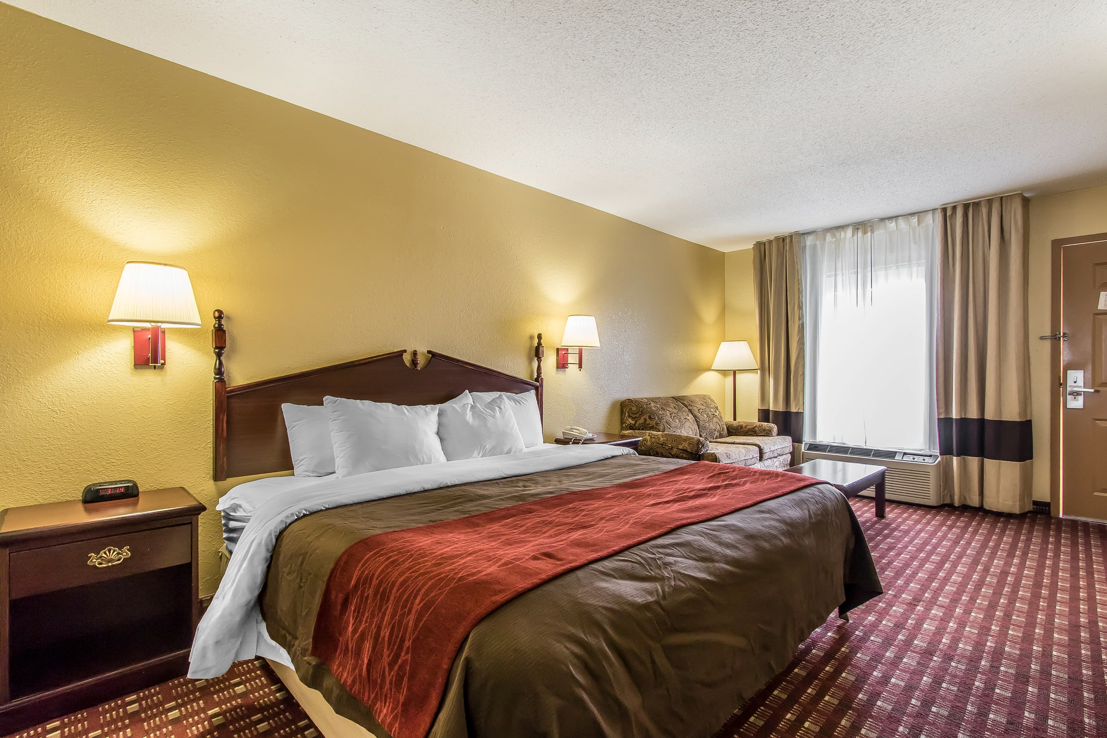 Quality Inn Andalusia — 3