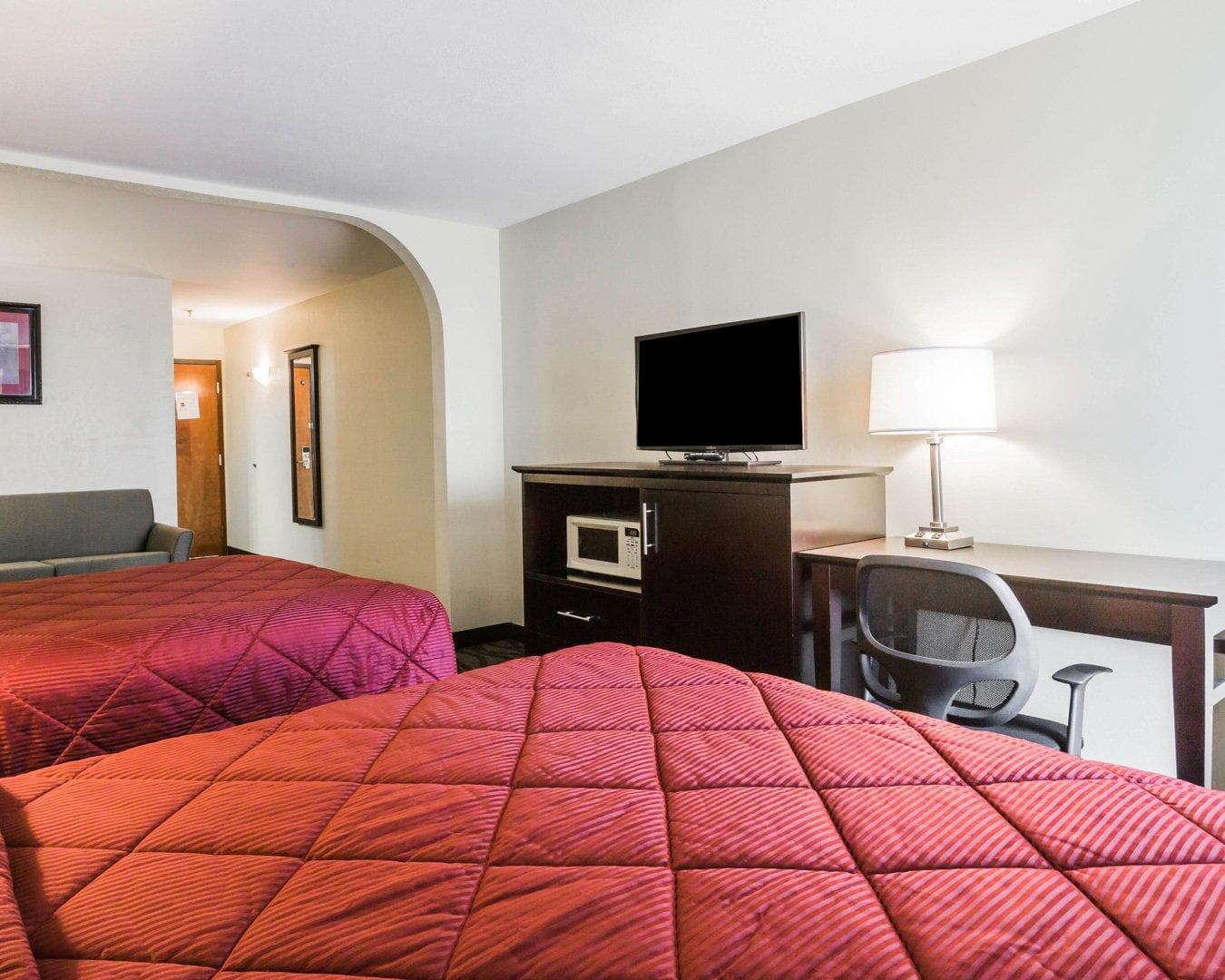 Quality Inn & Suites North Montgomery — 22