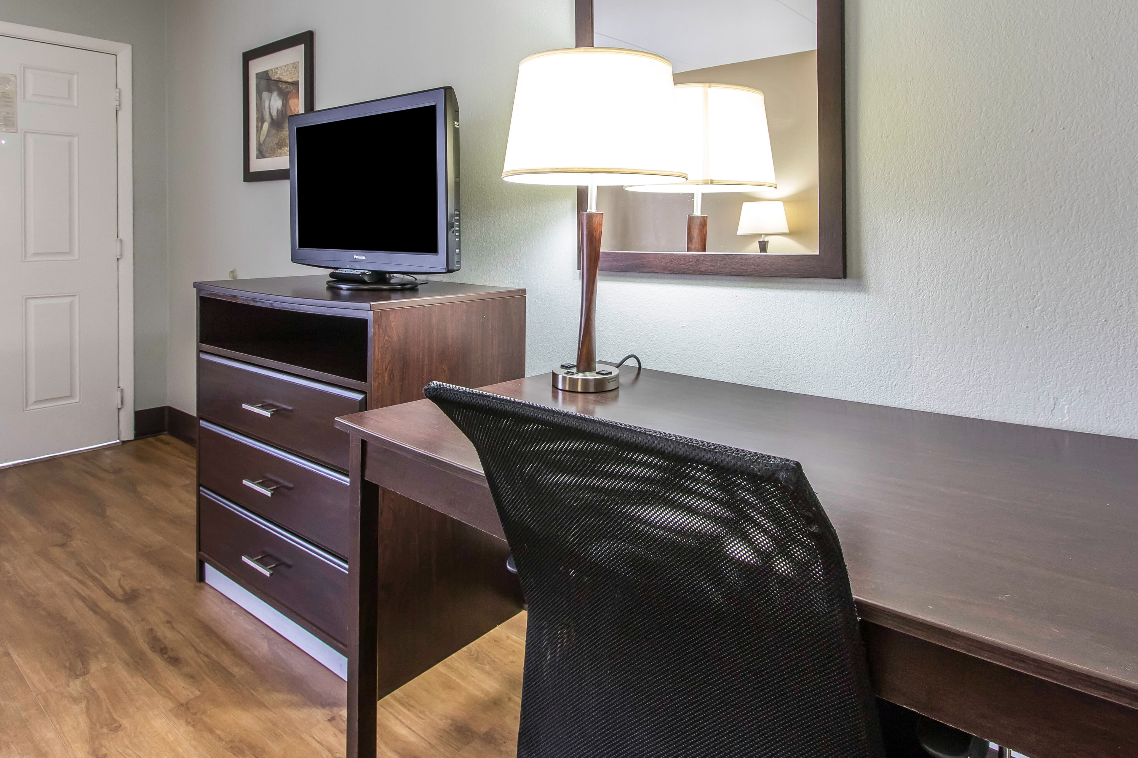 Quality Inn Downtown Historic District - Image 3