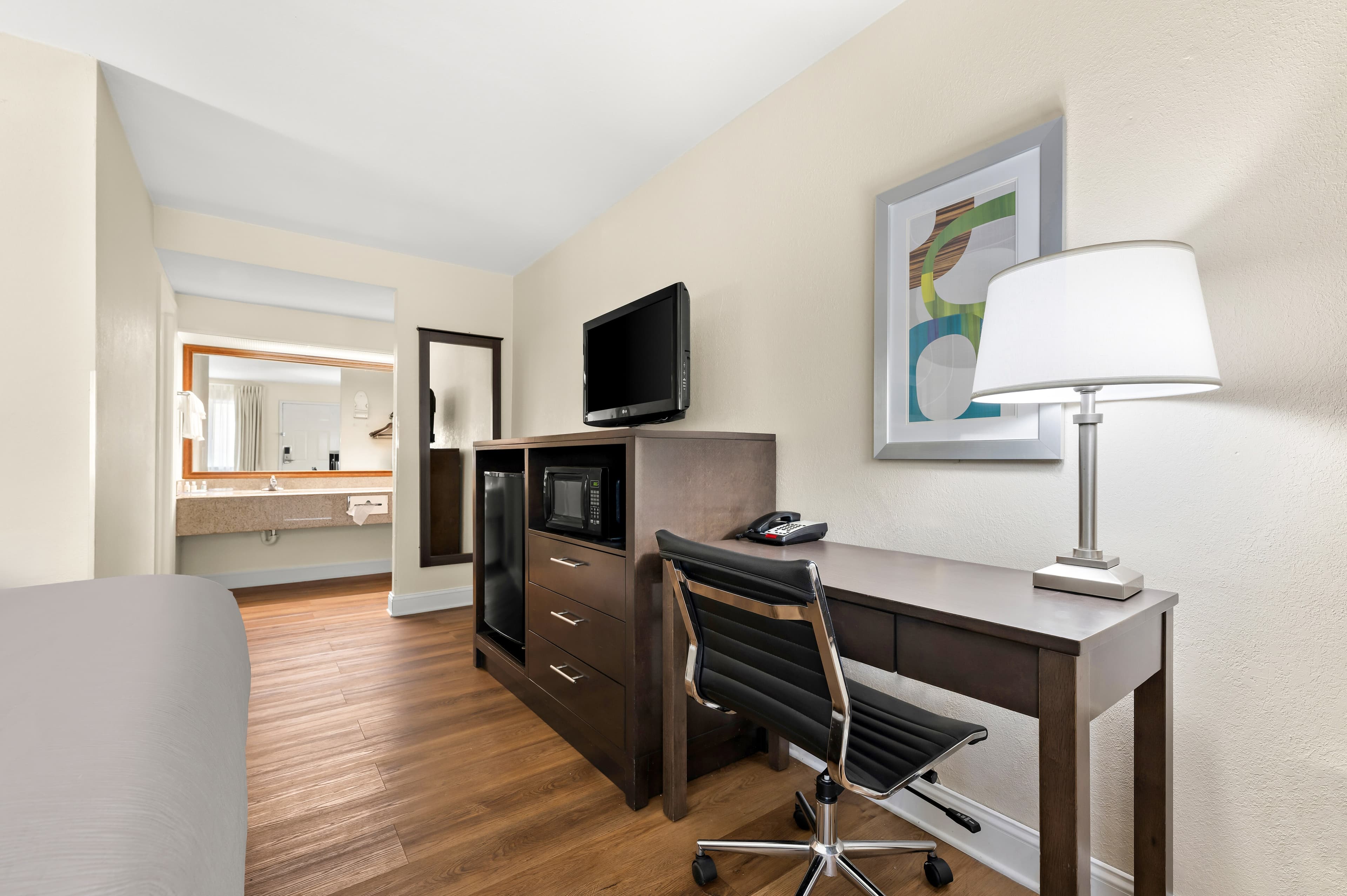 Quality Inn Pelham I-65 exit 246 — 29