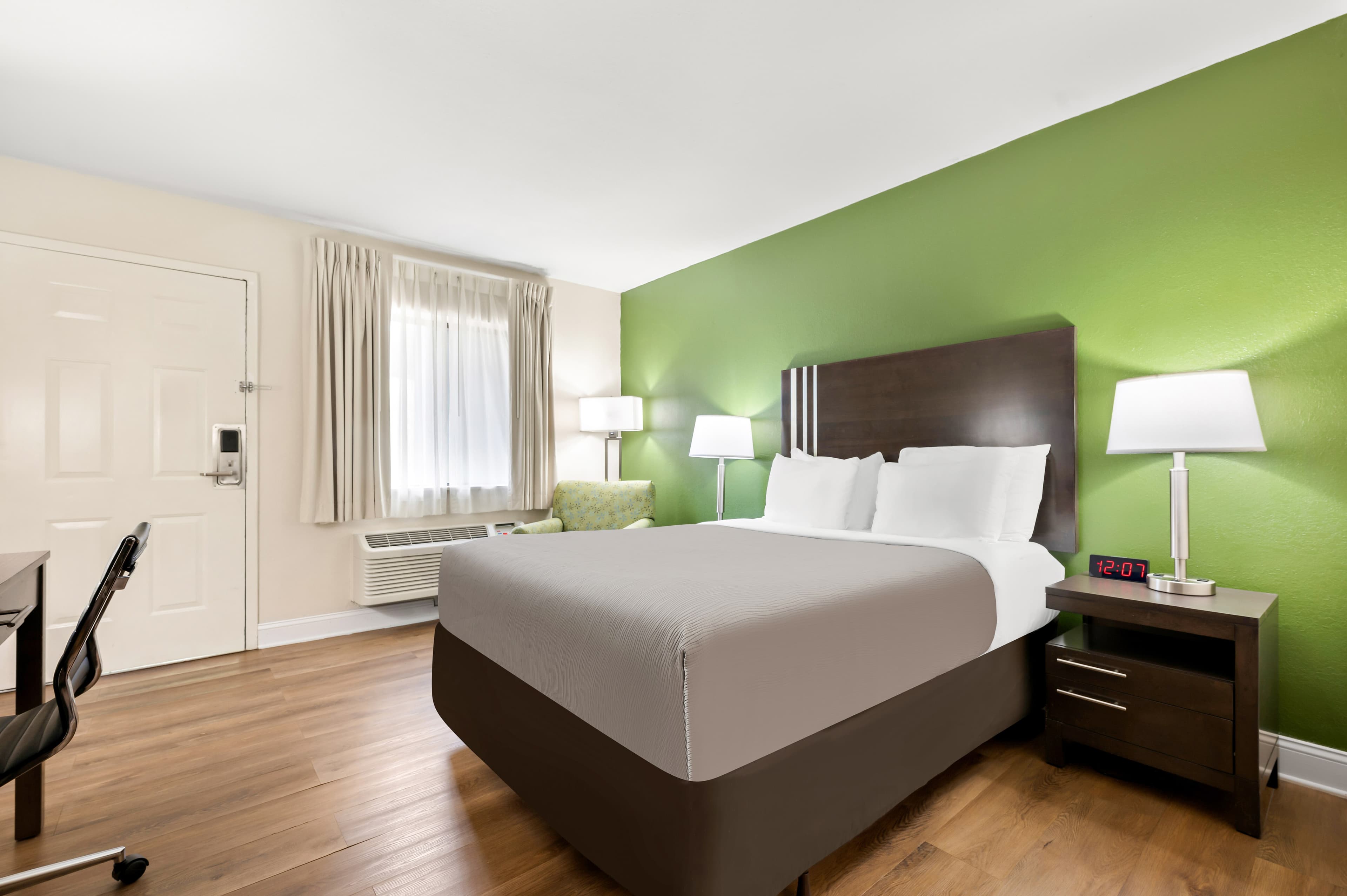 Quality Inn Pelham I-65 exit 246 — 30