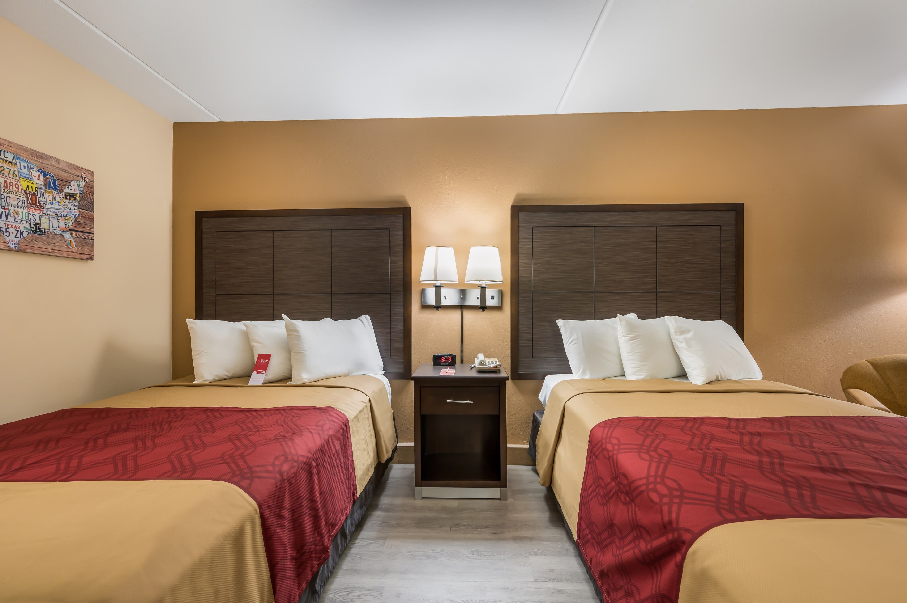 Econo Lodge Cullman South - Image 3