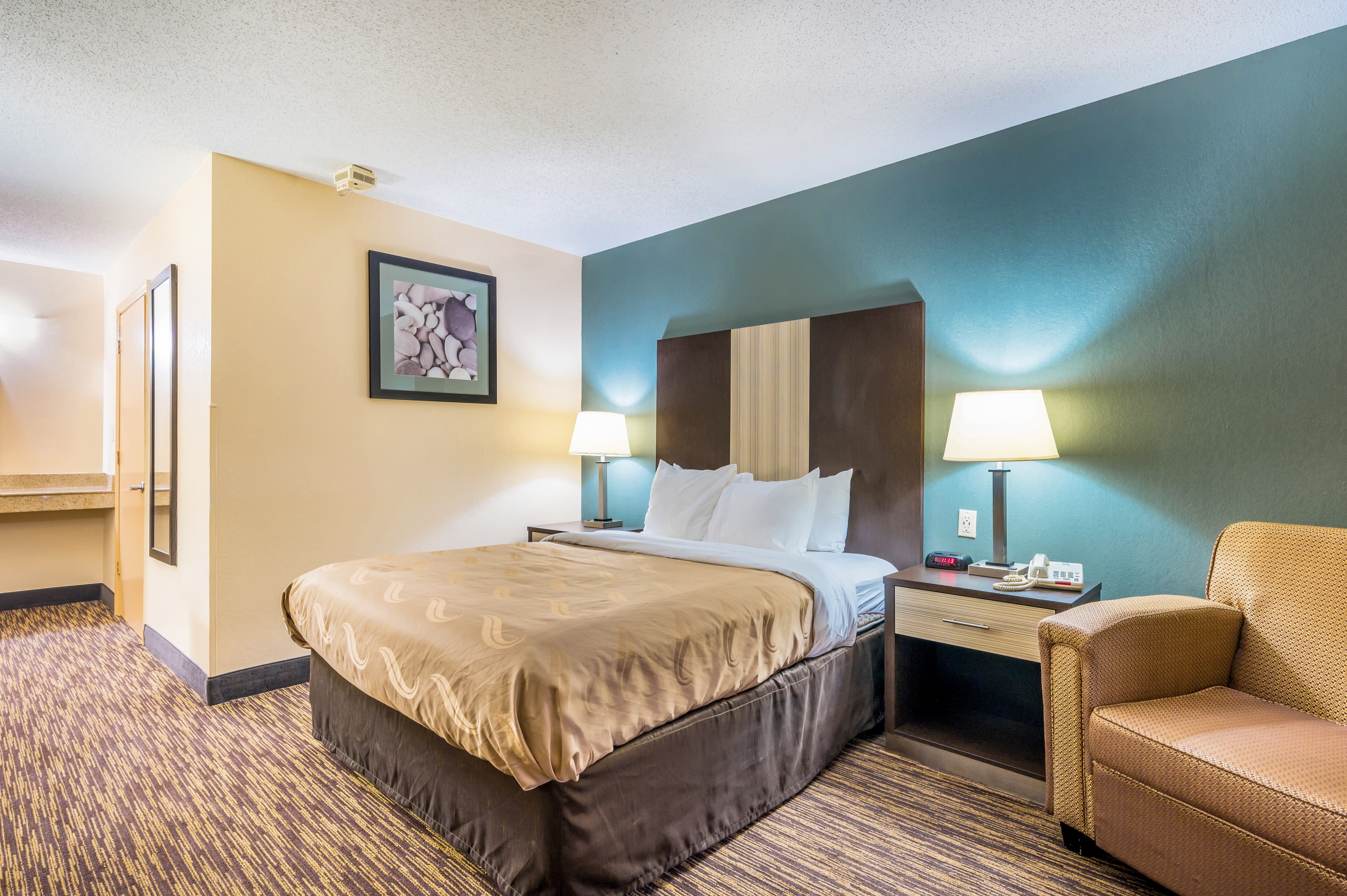 Quality Inn Cullman I-65 Exit 310 - Image 5
