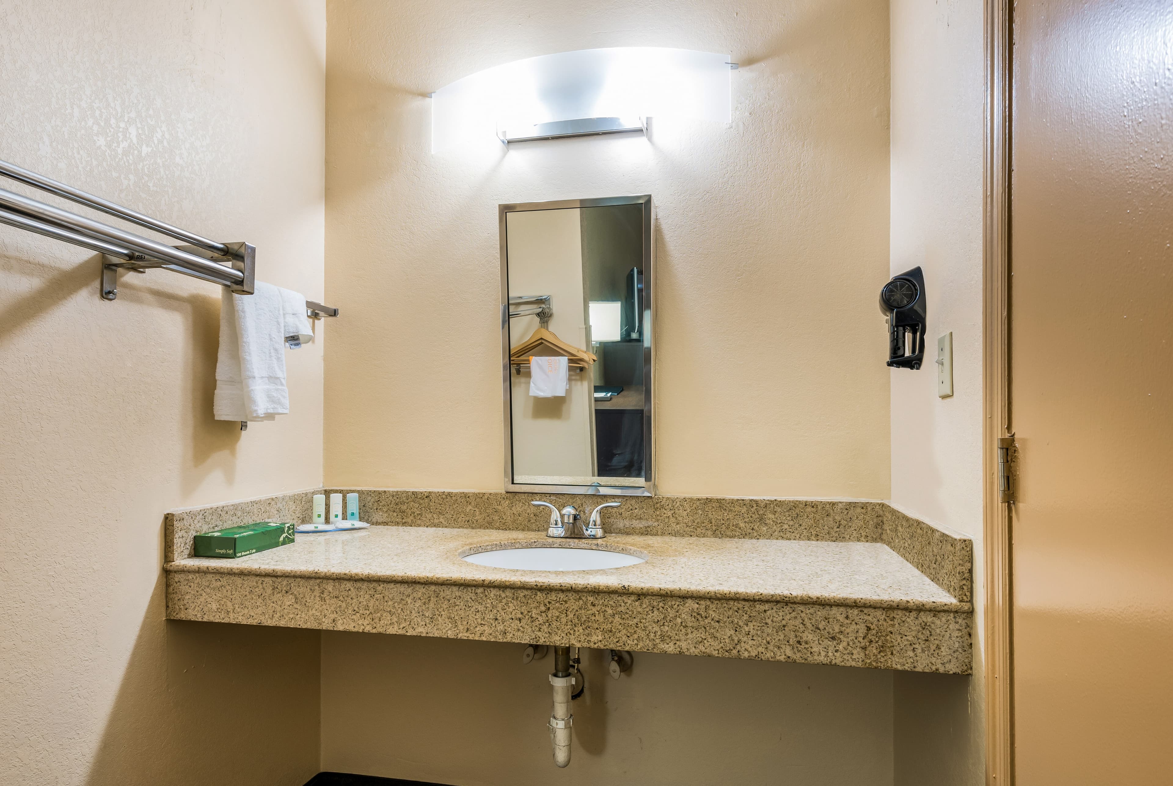 Quality Inn Cullman I-65 Exit 310 — 7
