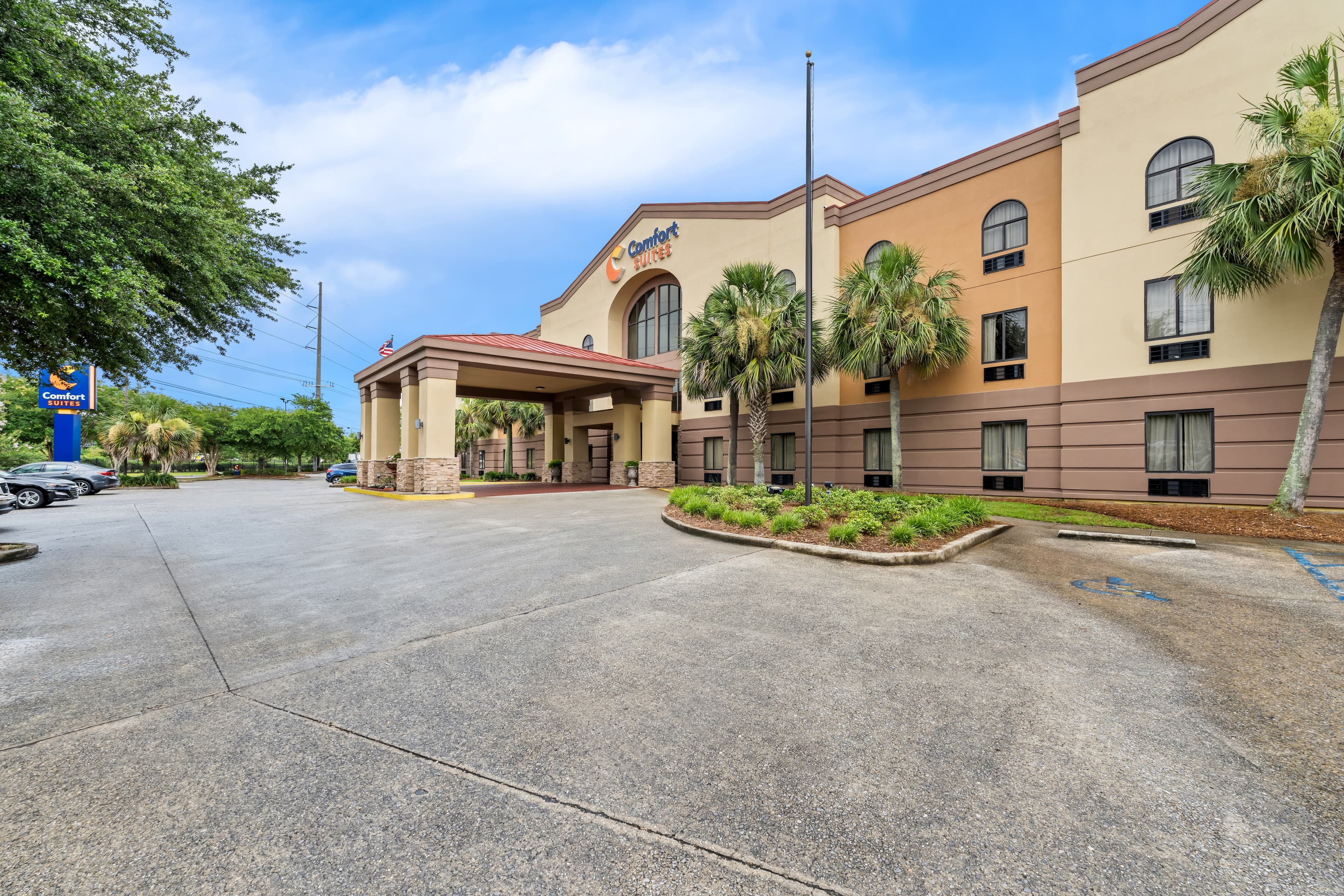 Comfort Suites Daphne - Mobile East Bay - Image 1