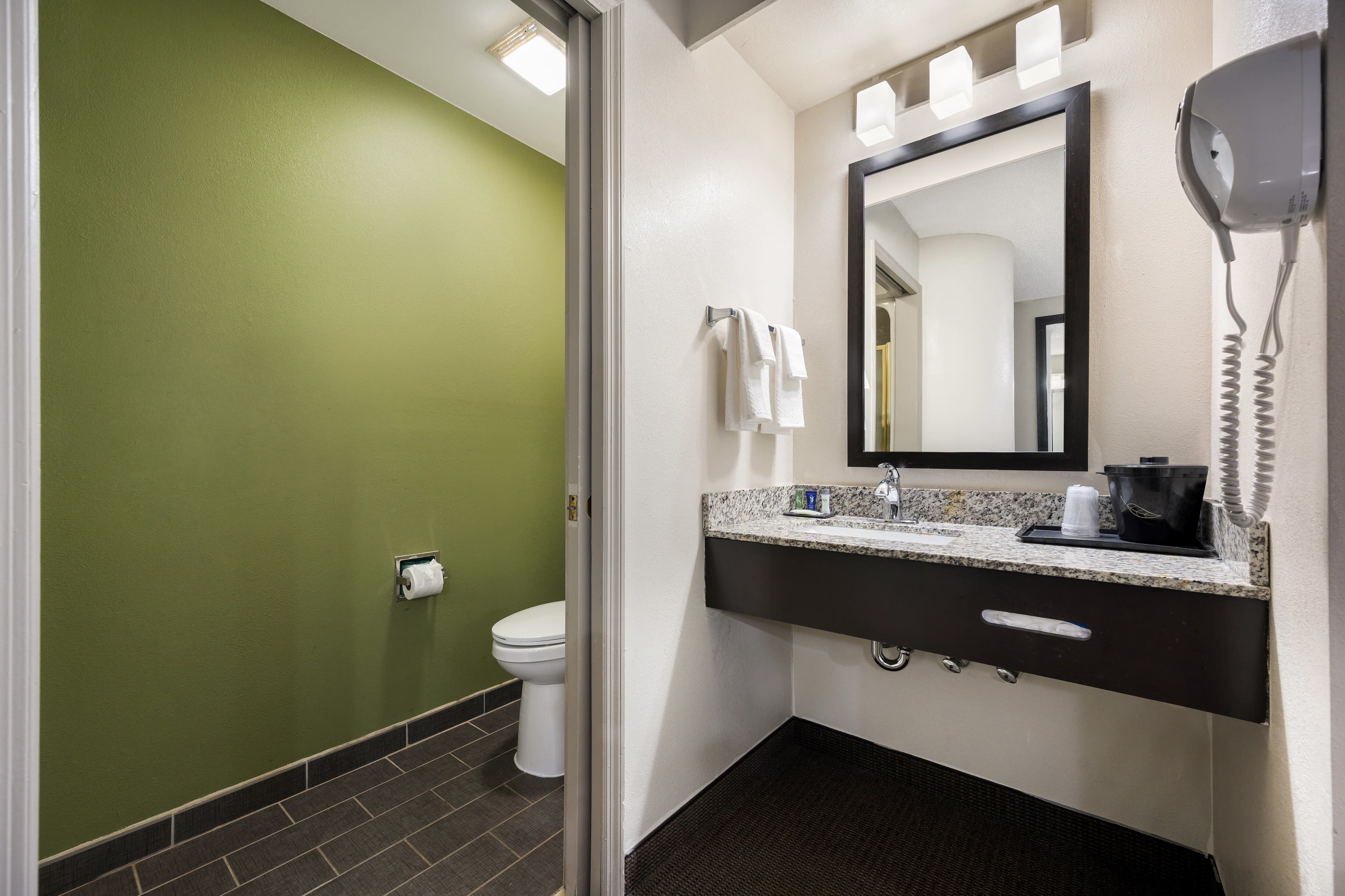 Sleep Inn Athens I-65 — 18