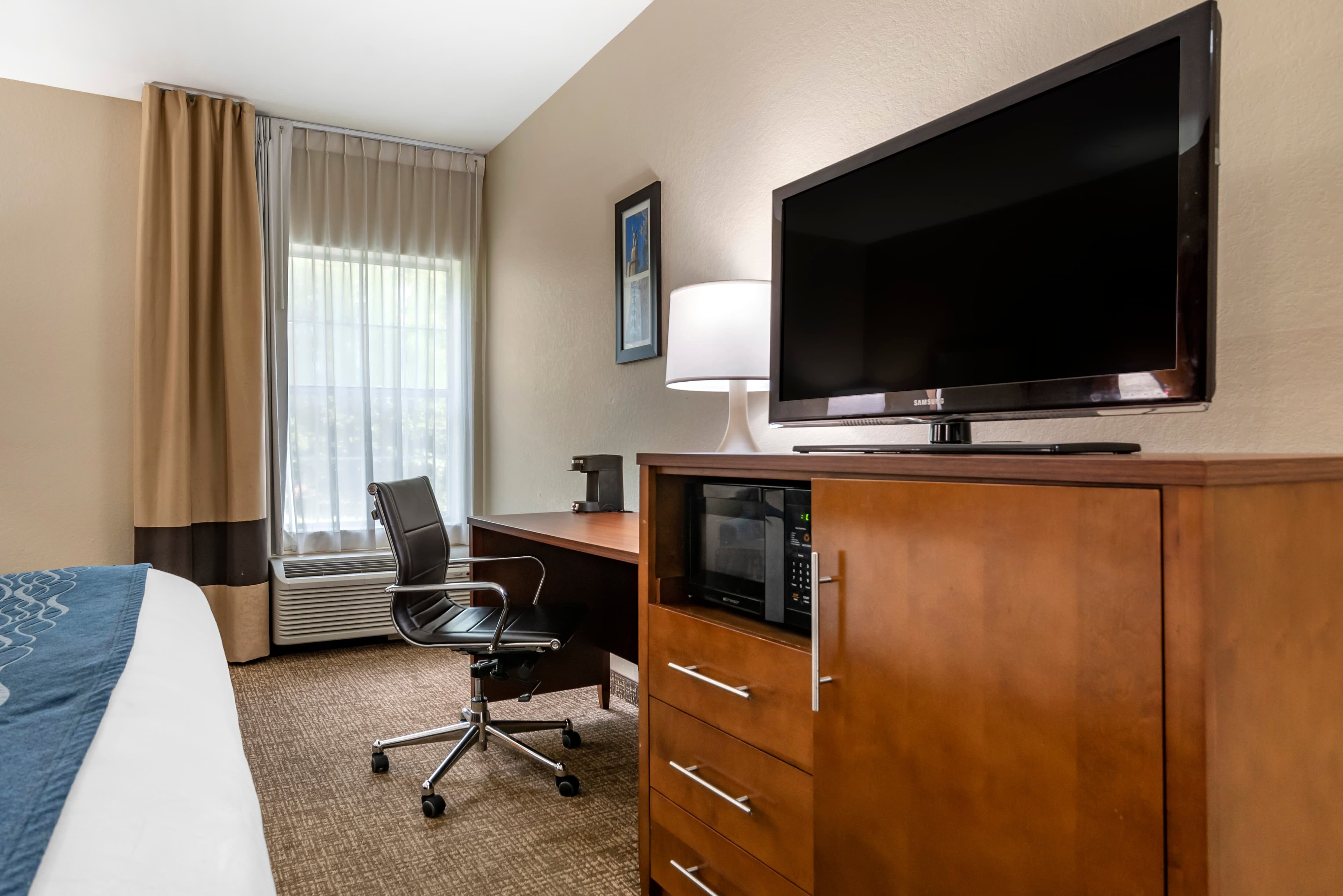 Comfort Inn Birmingham - Irondale - Image 3