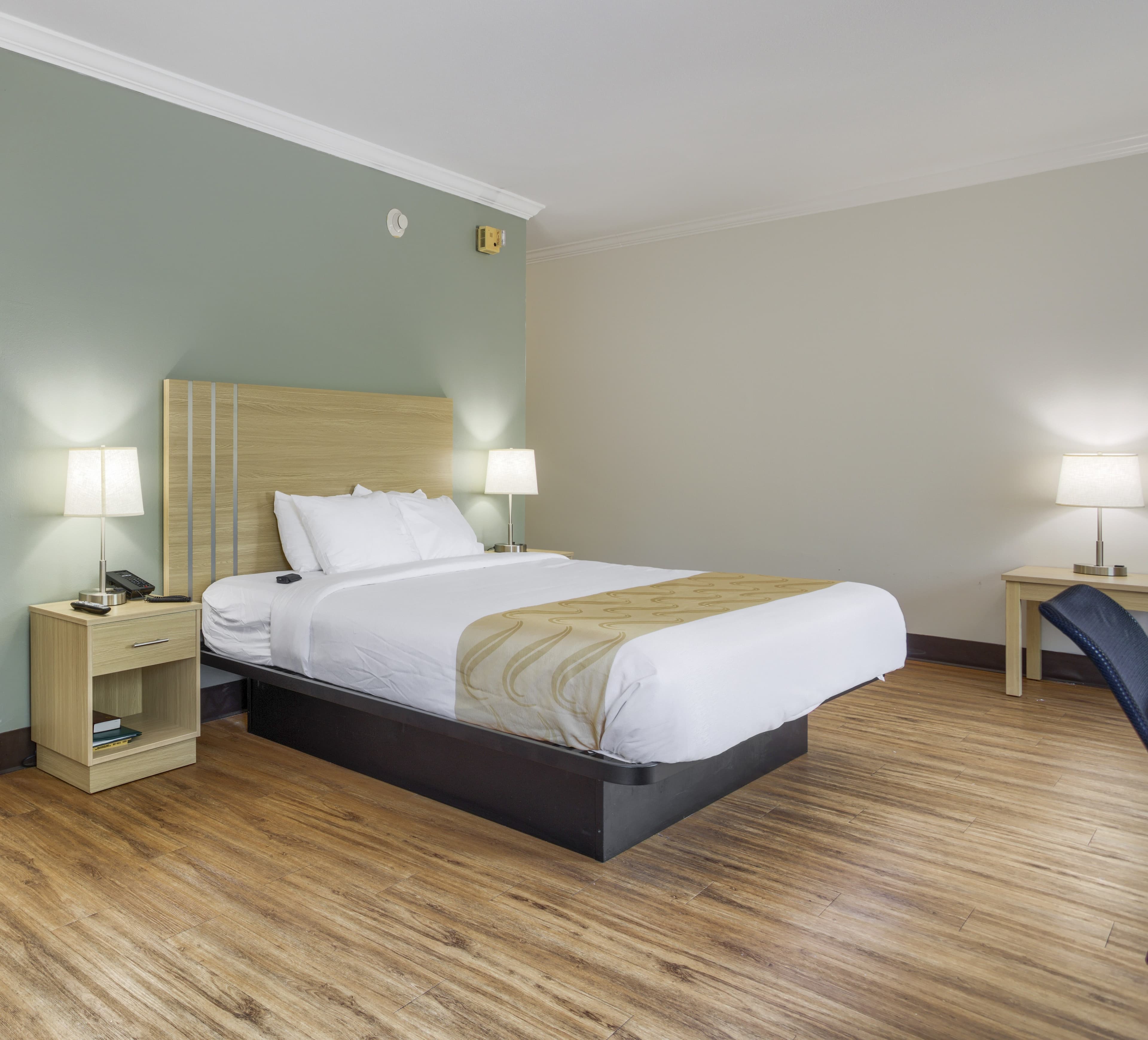 Quality Inn Gulf Shores Airport - Image 3