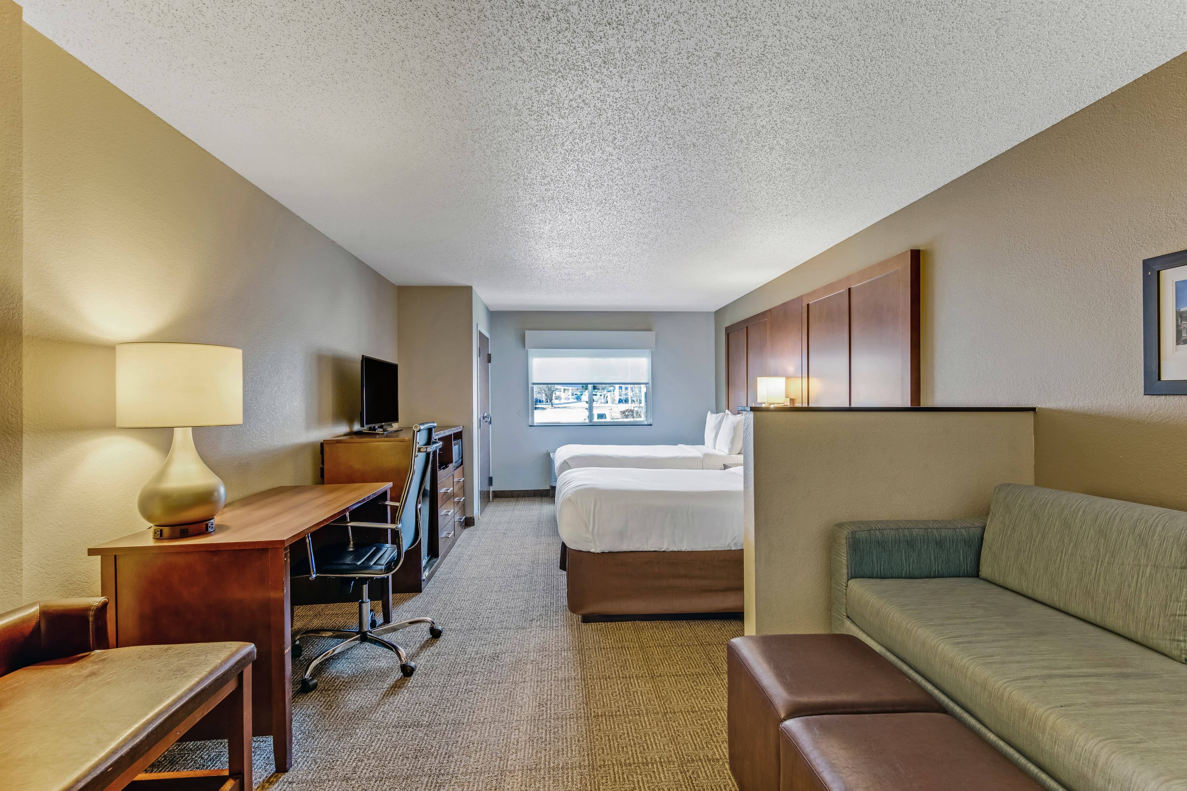 Comfort Suites Huntsville MidCity District at Research Park — 24