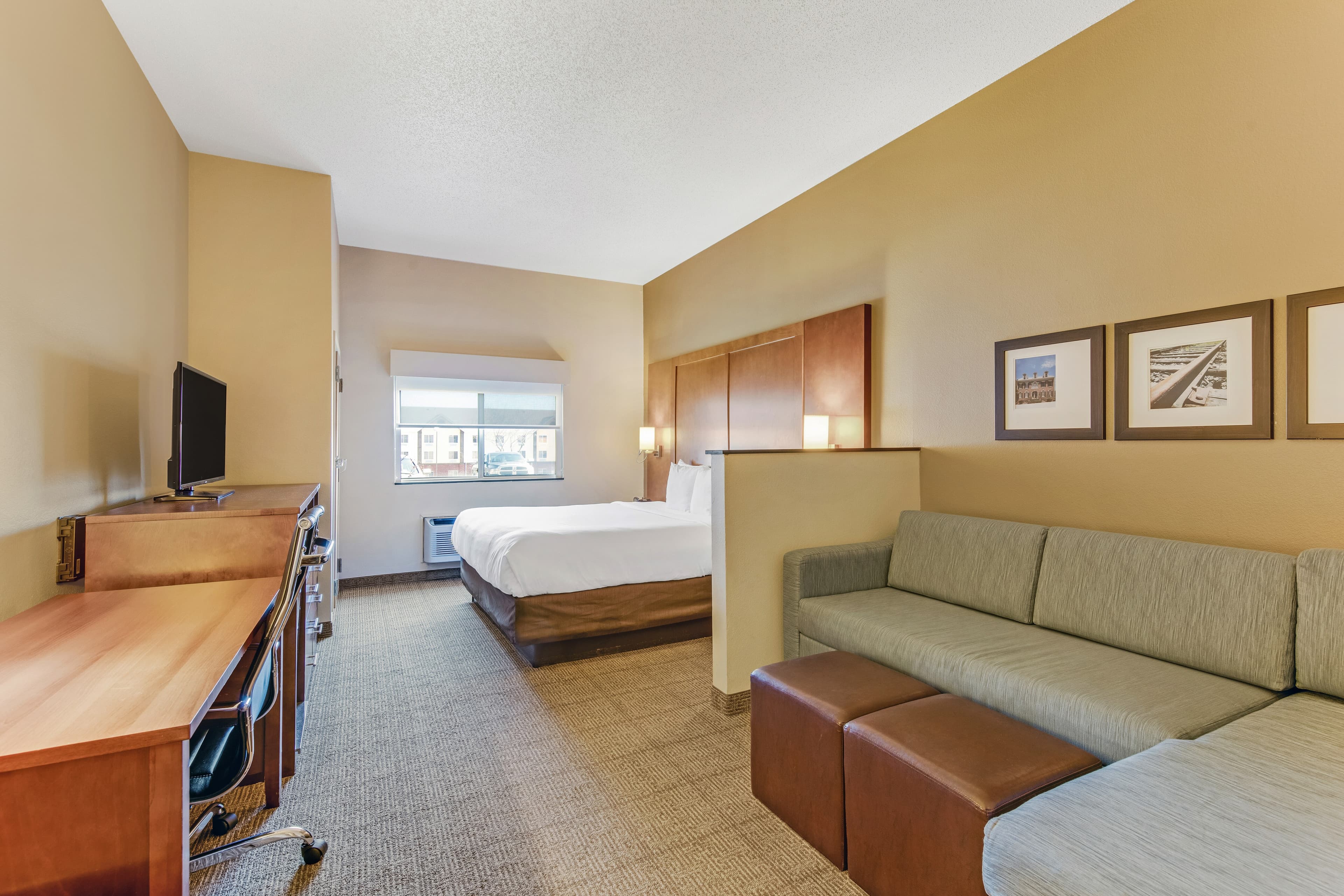 Comfort Suites Huntsville MidCity District at Research Park — 28