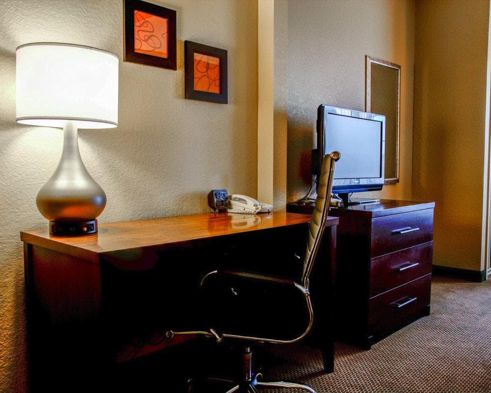 Comfort Suites Gadsden Attalla - Image 4
