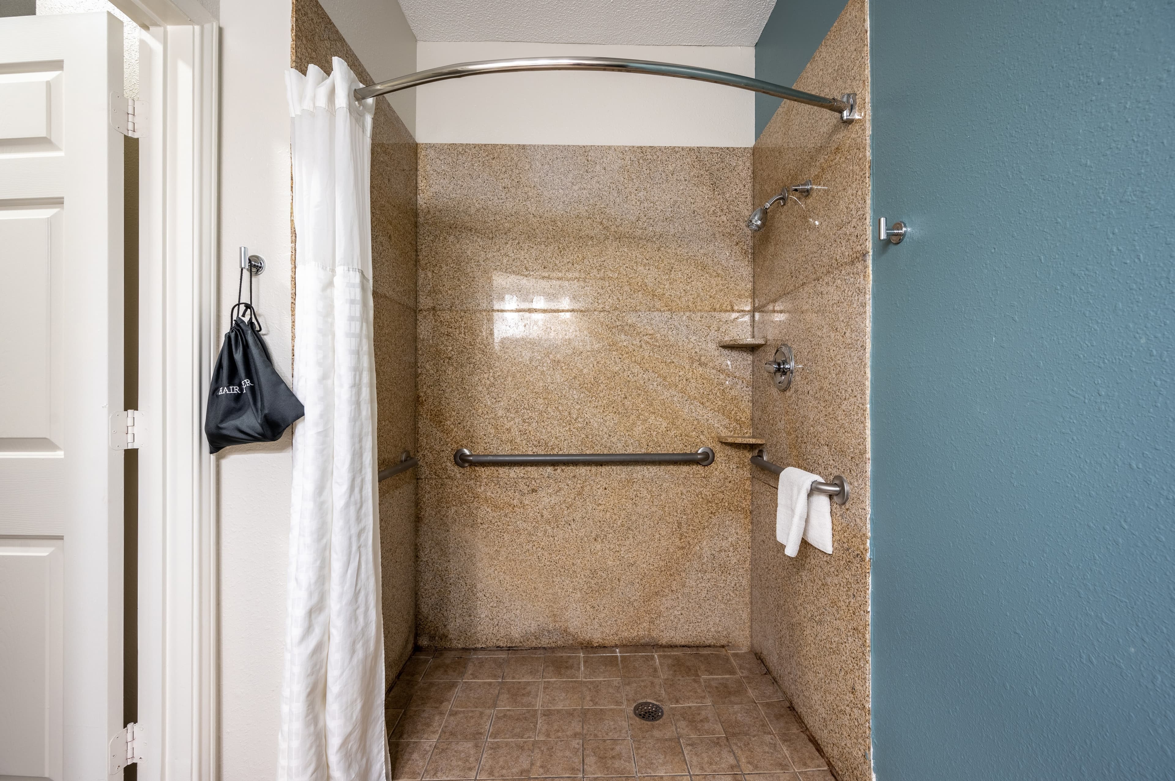 Sleep Inn & Suites Birmingham Colonnade - Image 2