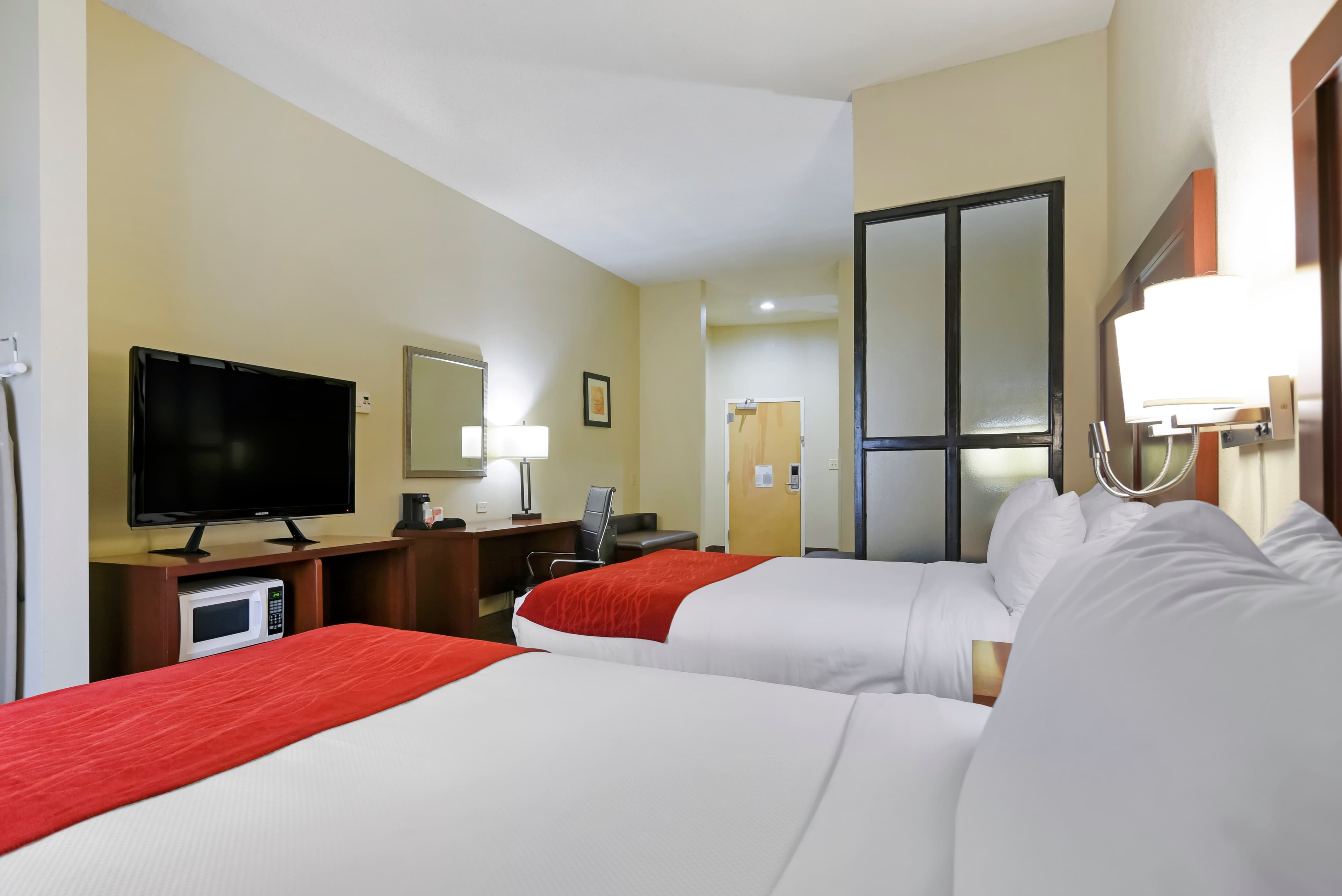 Comfort Suites Fultondale I-65 near I-22 - Image 3