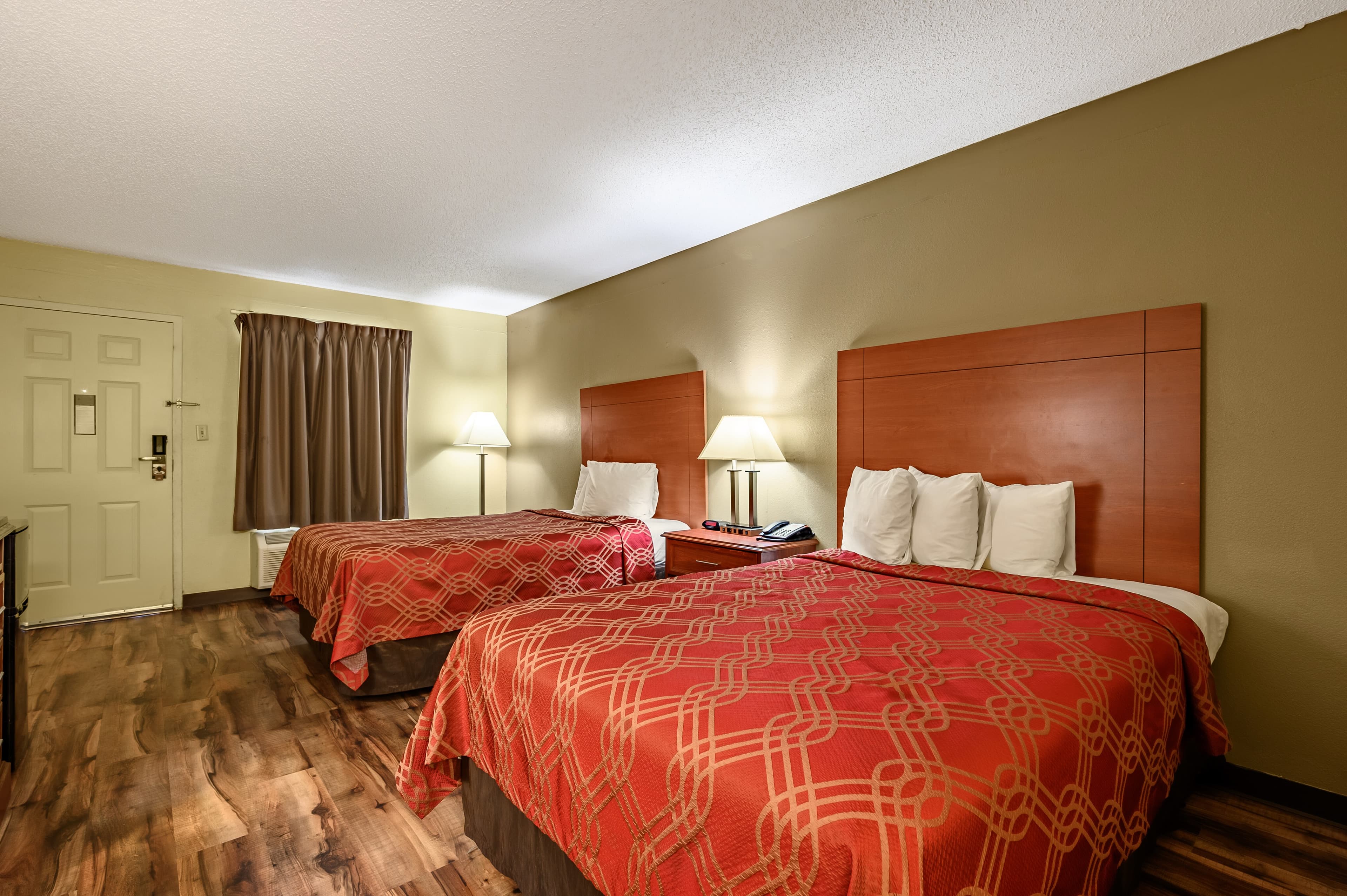 Econo Lodge Athens I-65 - Image 3
