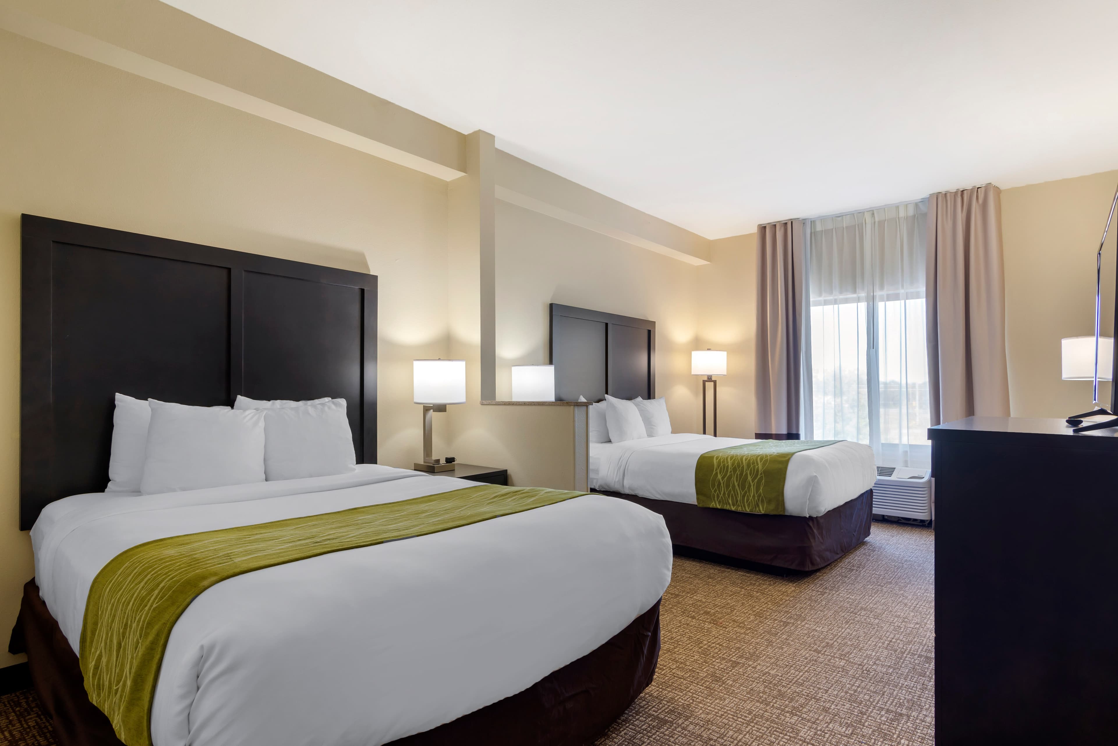 Comfort Inn & Suites Montgomery Eastchase — 7