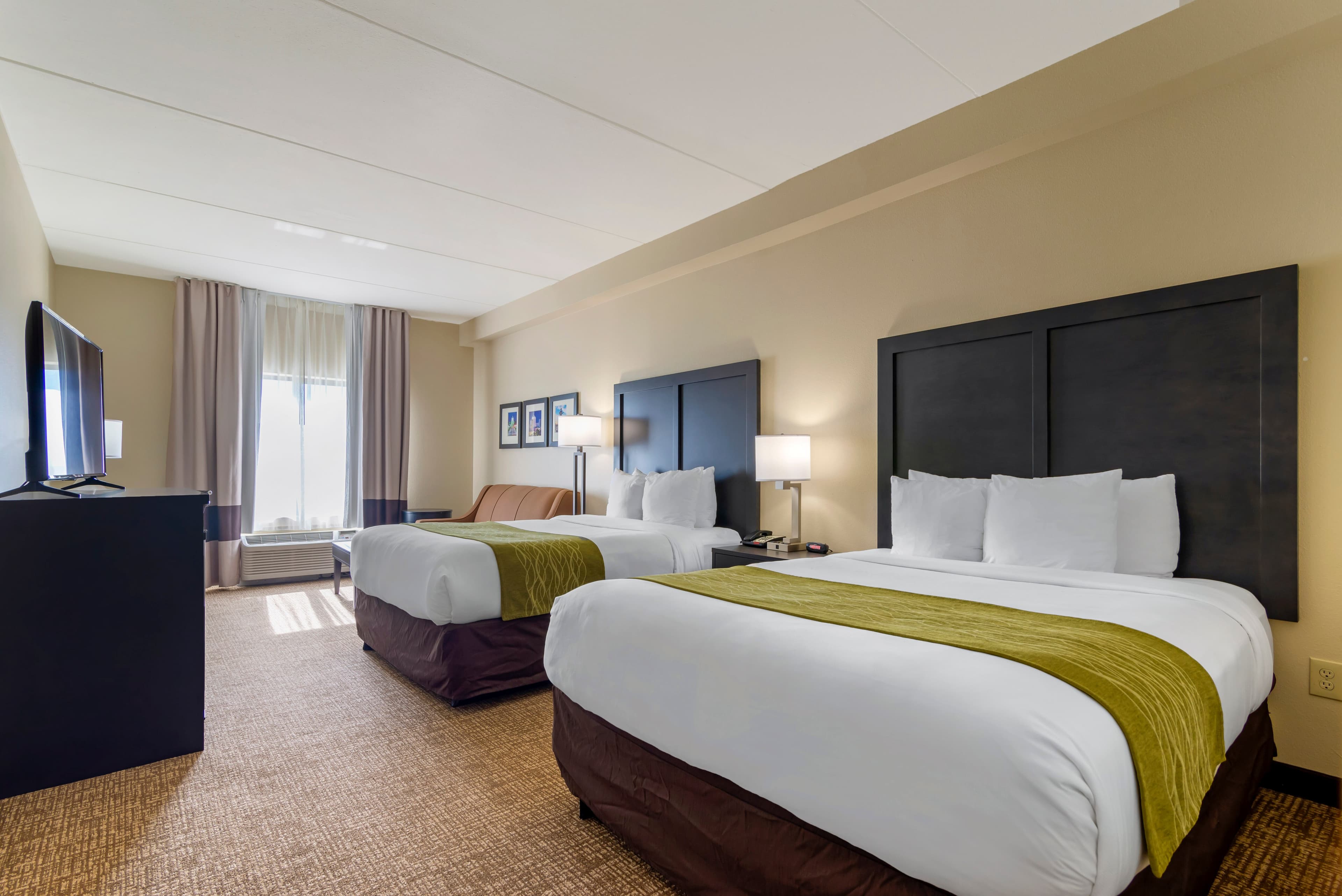 Comfort Inn & Suites Montgomery Eastchase — 34