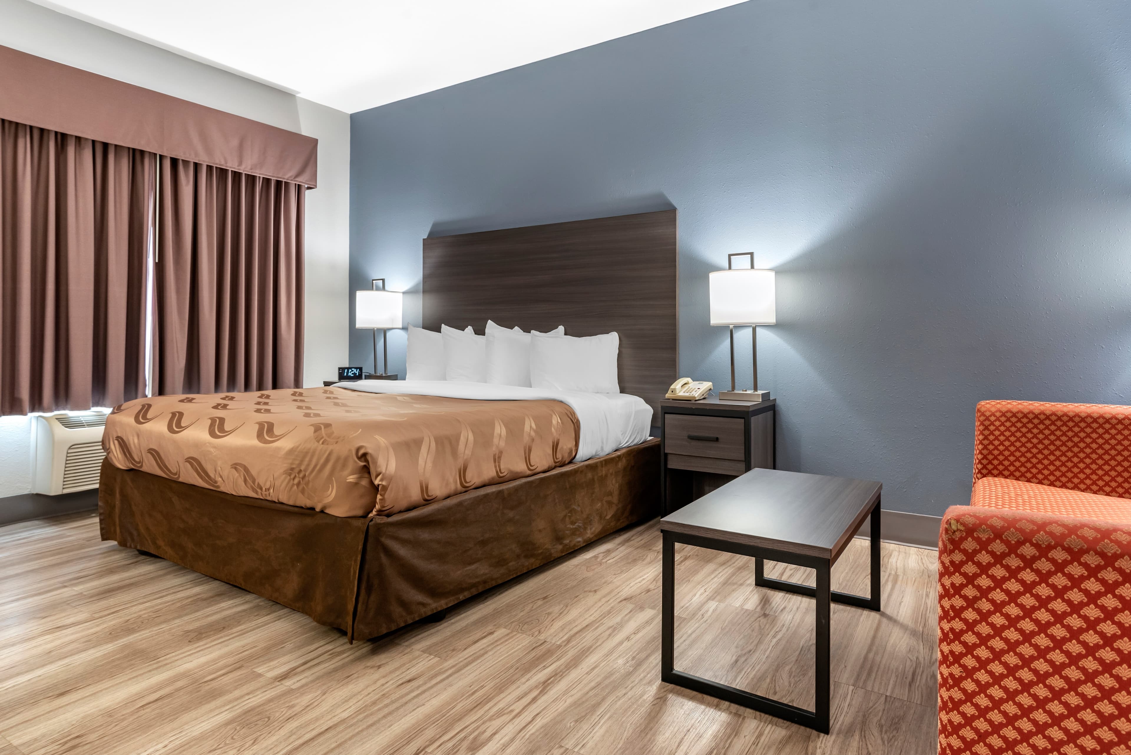 Quality Inn & Suites Demopolis — 18